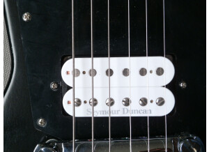 Gibson Melody Maker Explorer - Satin Ebony (205)