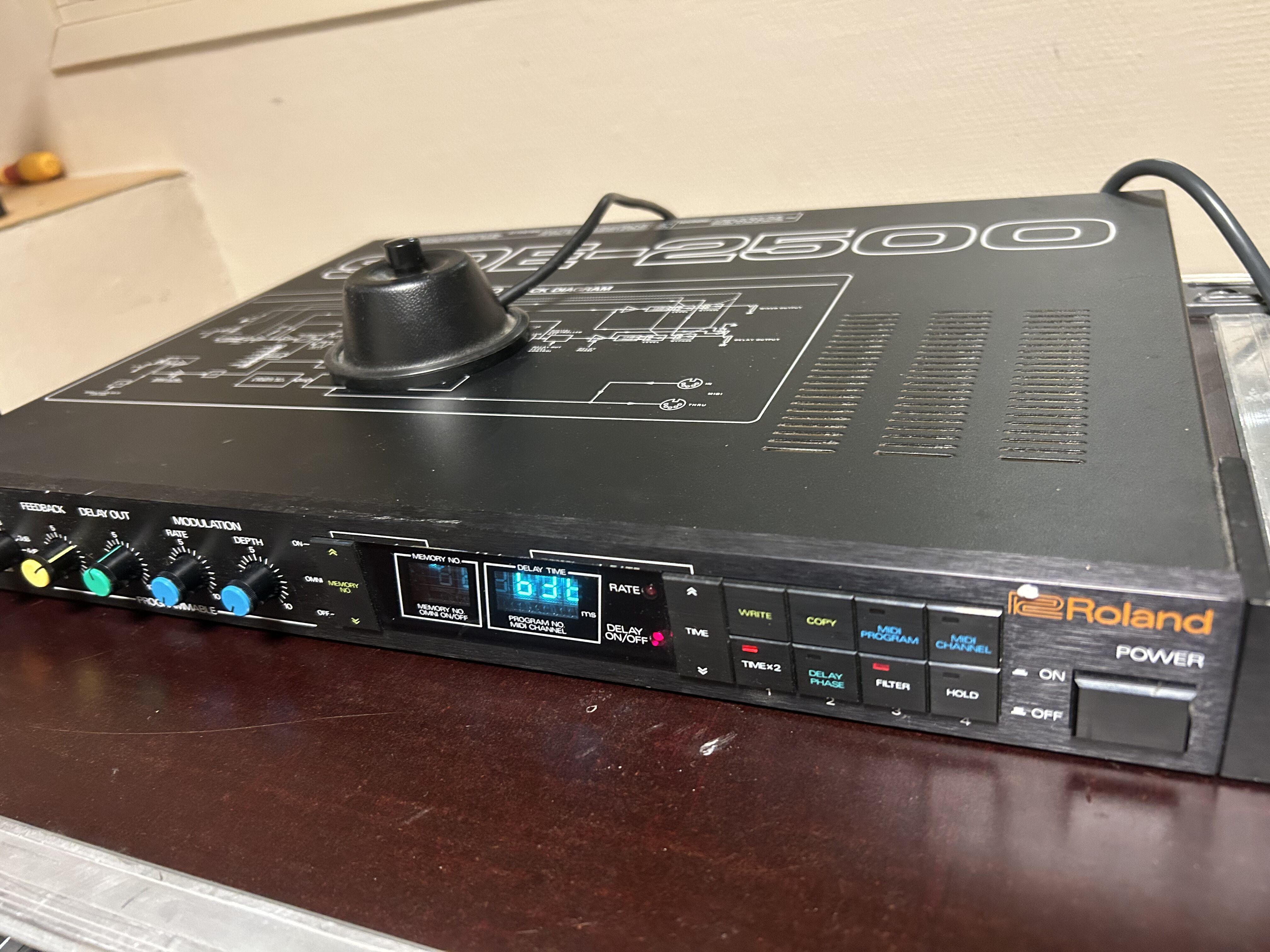 ROLAND 2500 + PEDAL+CARTON ORGINAL