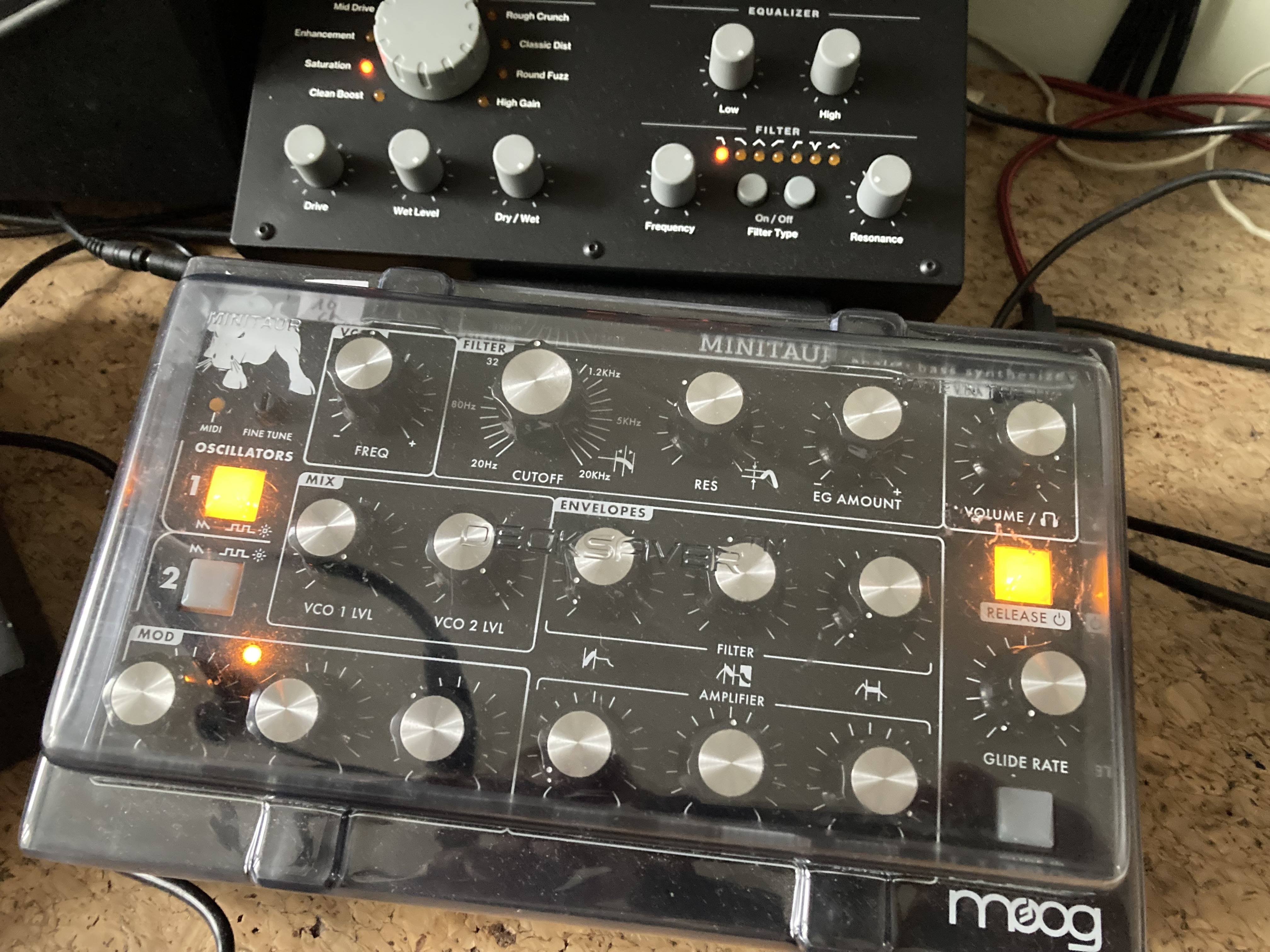 Minitaur en état impeccable avec Decksaver 