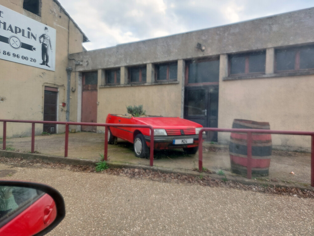 6776912.jpg 6776912.jpg