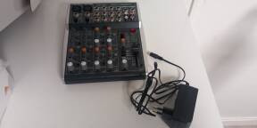 Vends mixette berhinger xenix 1002sfx