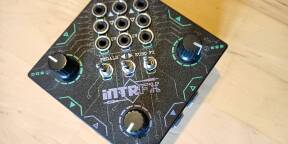 Vend Boredbrain IntrFX - interface eurorack/pédales d'effets