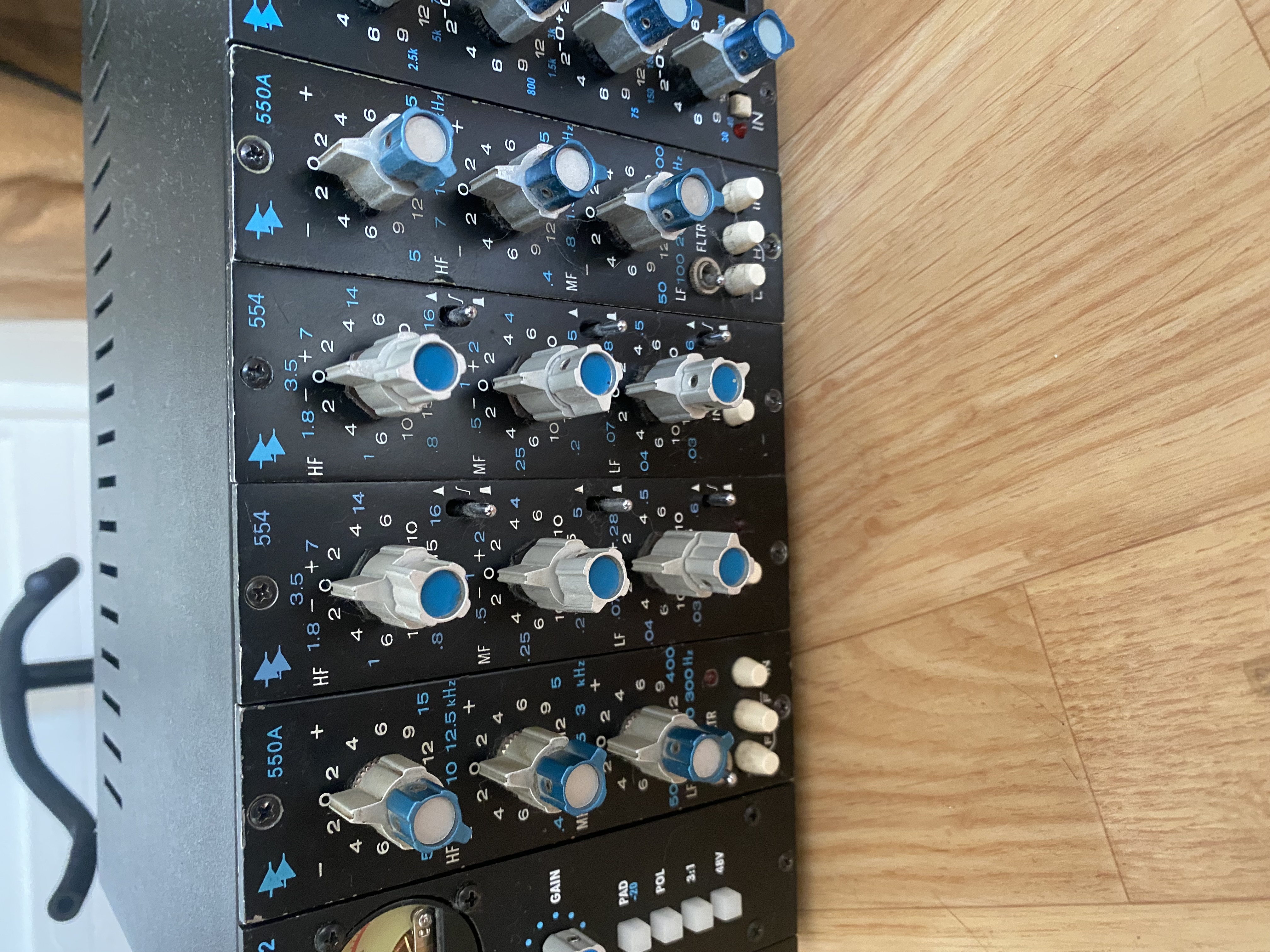 Vends 1 API 550A Vintage avec ses 2520 originaux