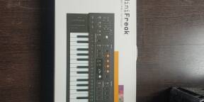 Vends Minifreak en parfait état