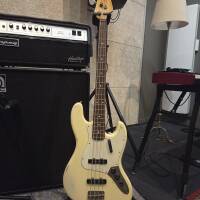 Jazz bass Bill Nash 63 aged