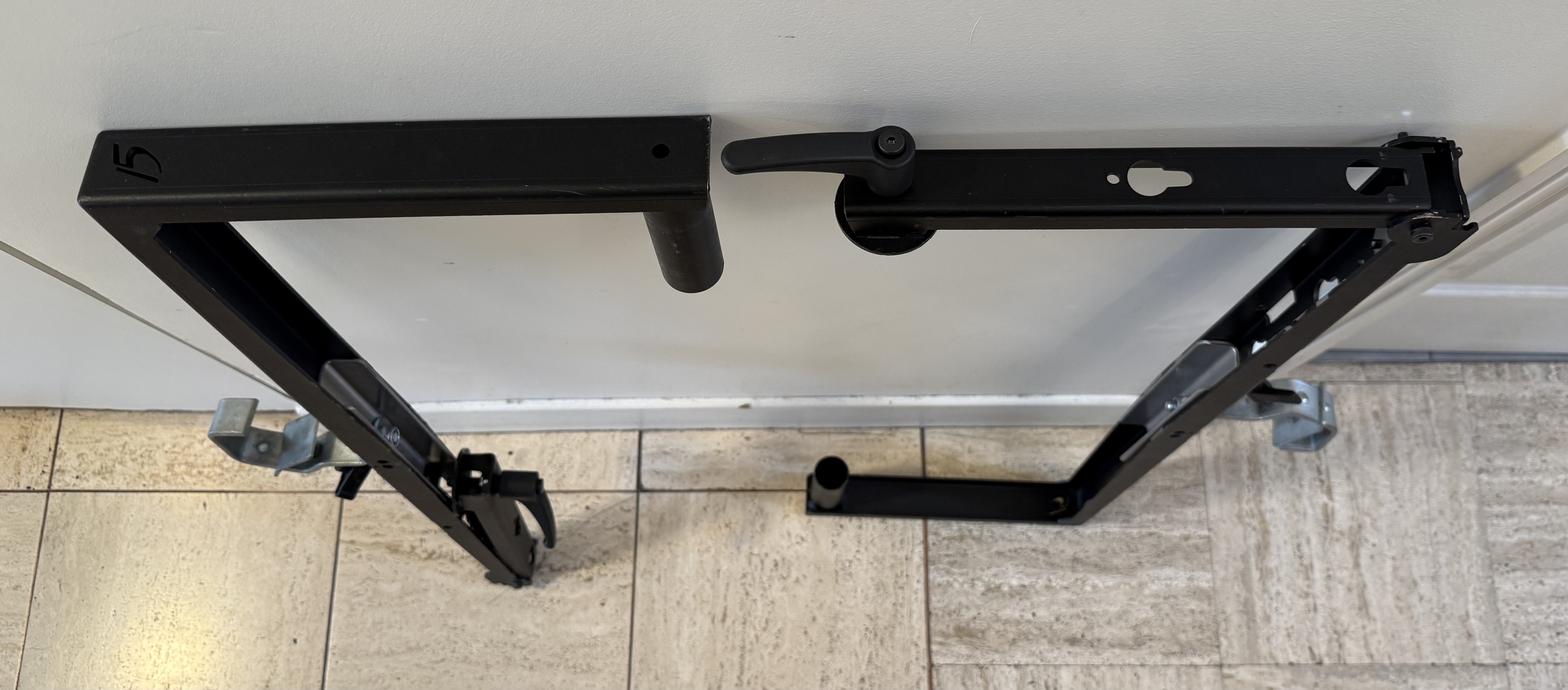 Lyre d’accrochage NEXO PS15