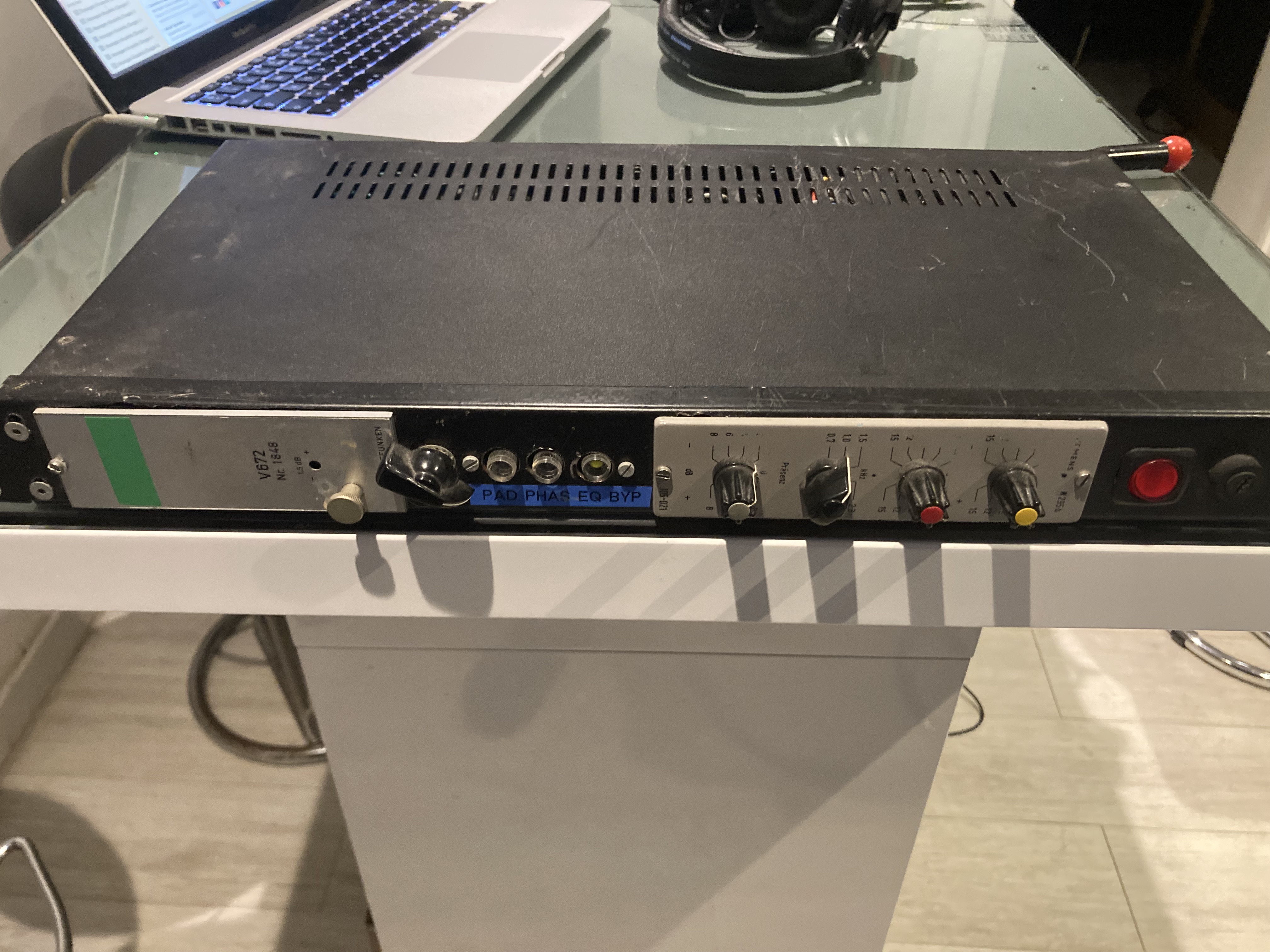 Channel strip : Preamp Micro Telefunken V672 & Eq Siemens 295B