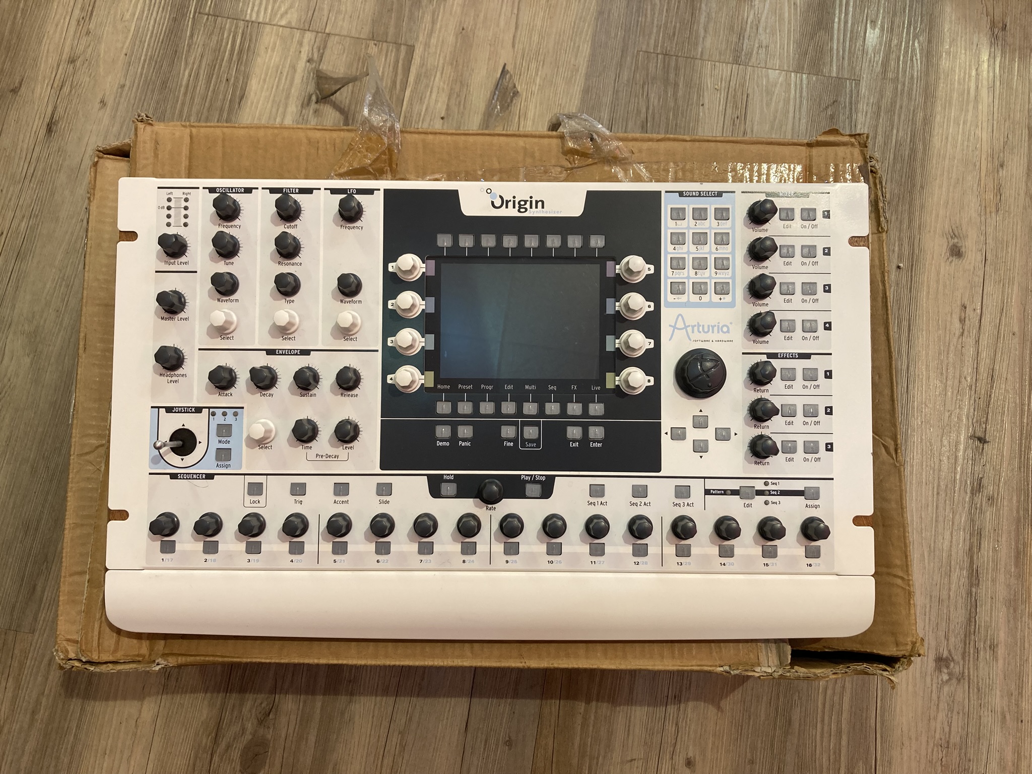 ARTURIA - Origin Synthetizer