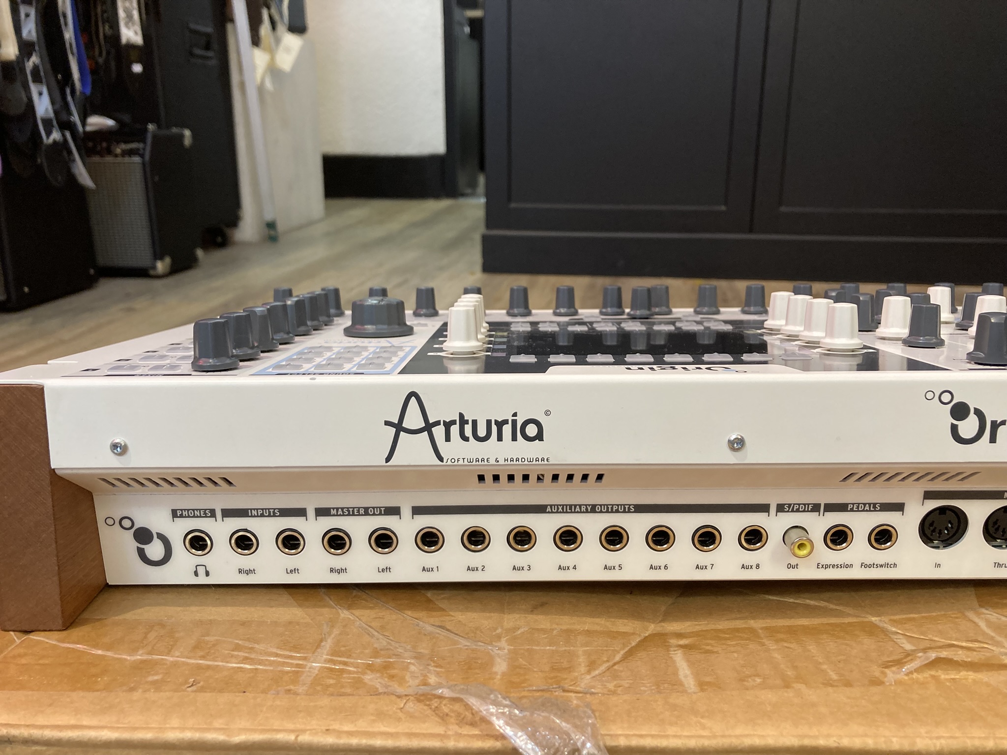 Arturia Origin (10568)