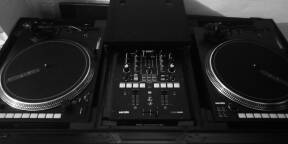 A vendre Set dj platines vinyles