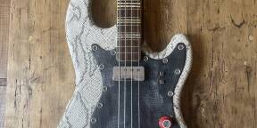 Basse Hofner 185 Artist Bass (1962-1980) + housse