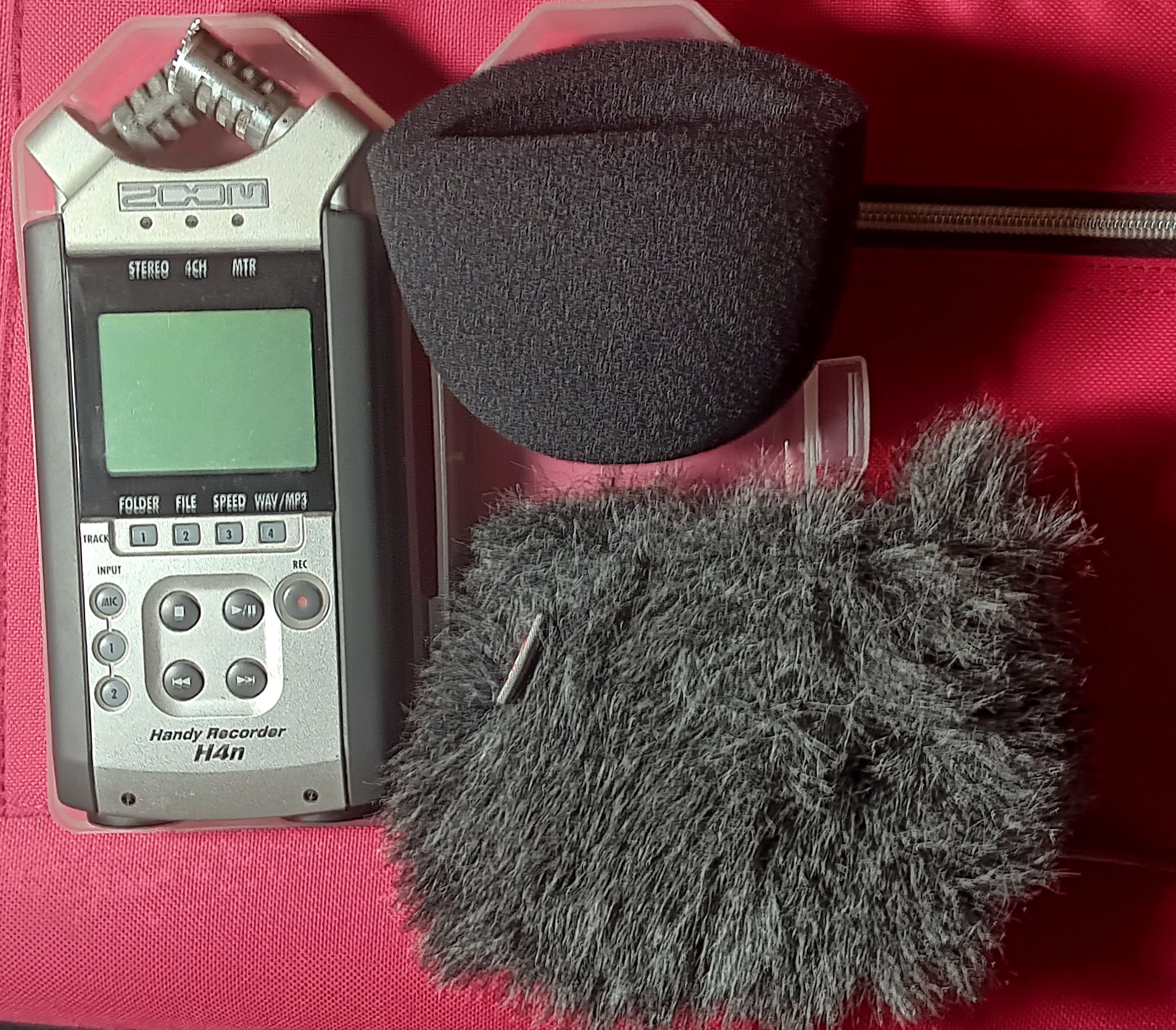 Zoom H4N + 2 Bonnettes + Carte SD 16 Go