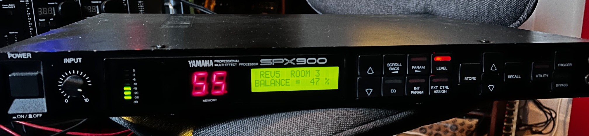 Vends SPX 900 Yamaha 