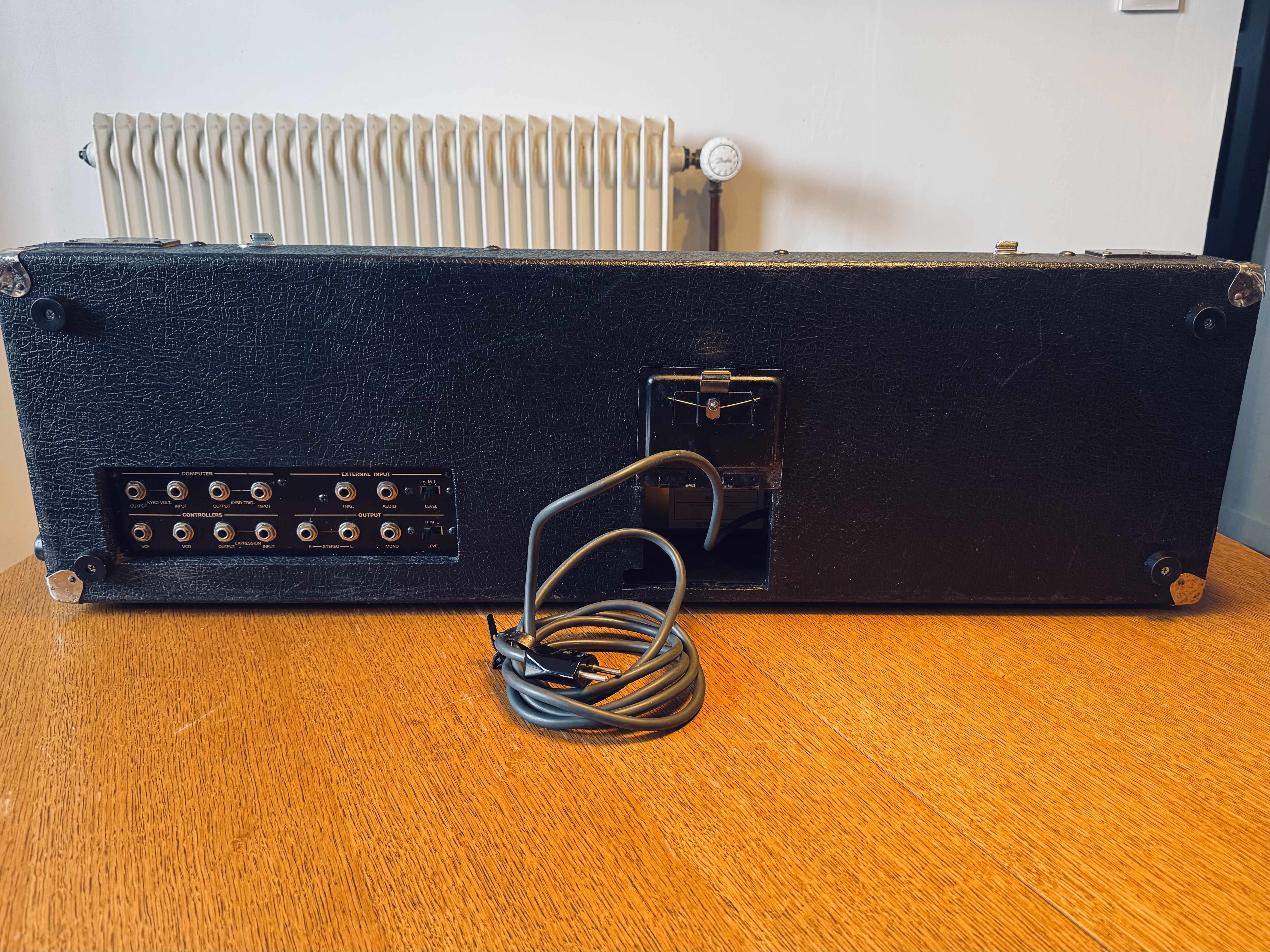 Roland SH-5 (97865)