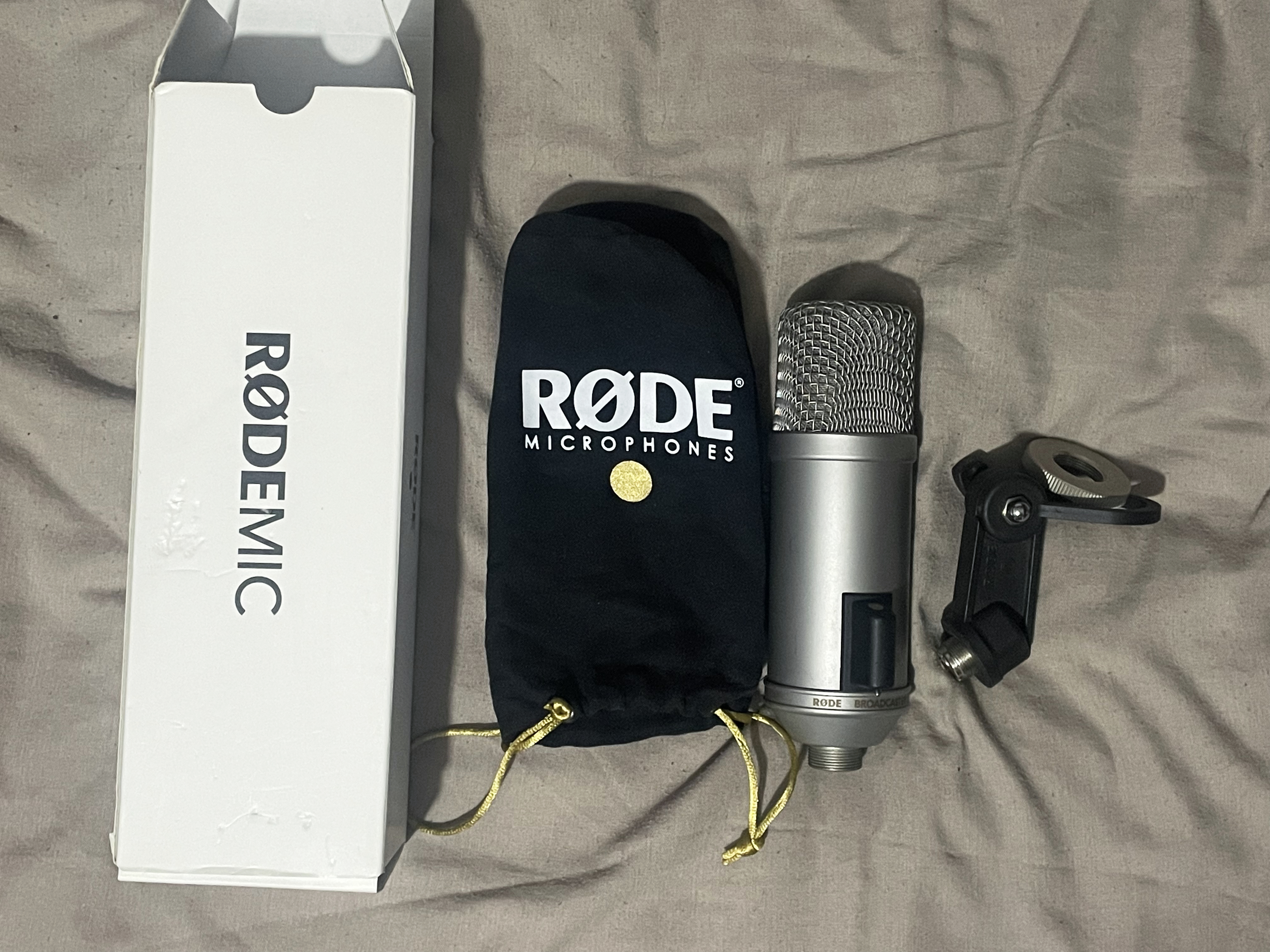 Micro Rode Broadcaster