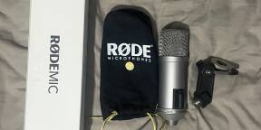 Micro Rode Broadcaster
