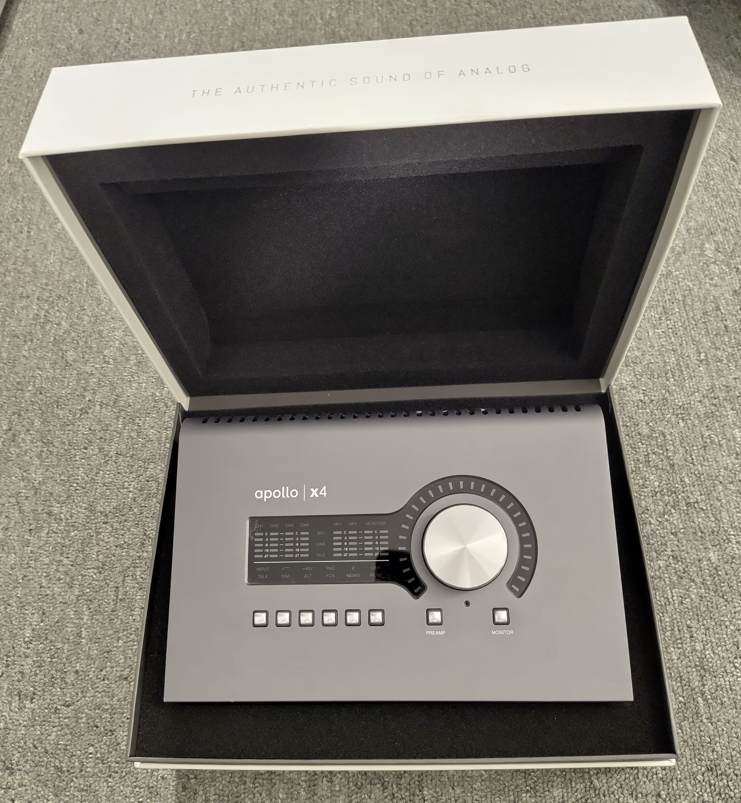 Universal Audio Apollo X4