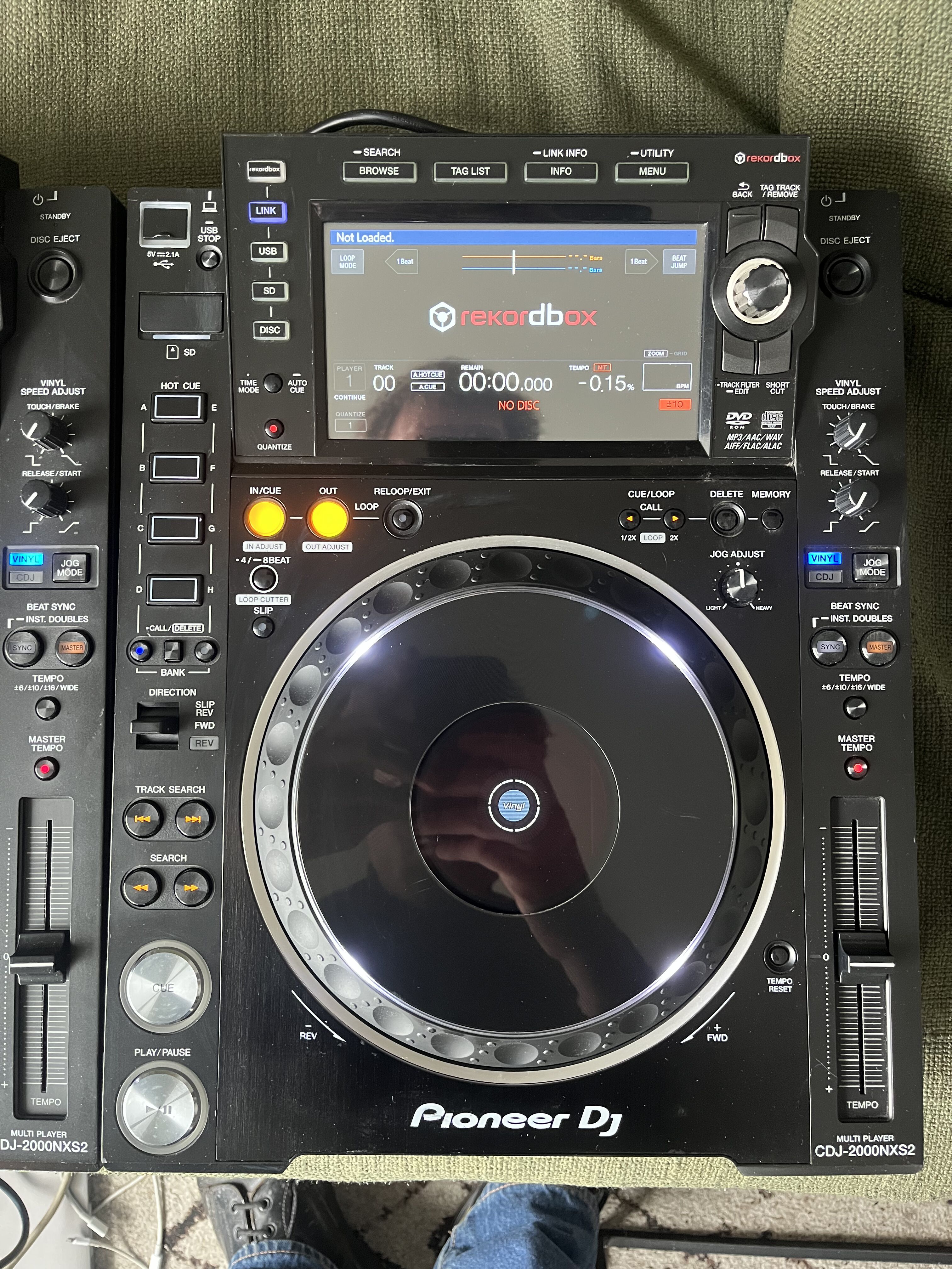 Pioneer CDJ-2000NXS2 (79682)