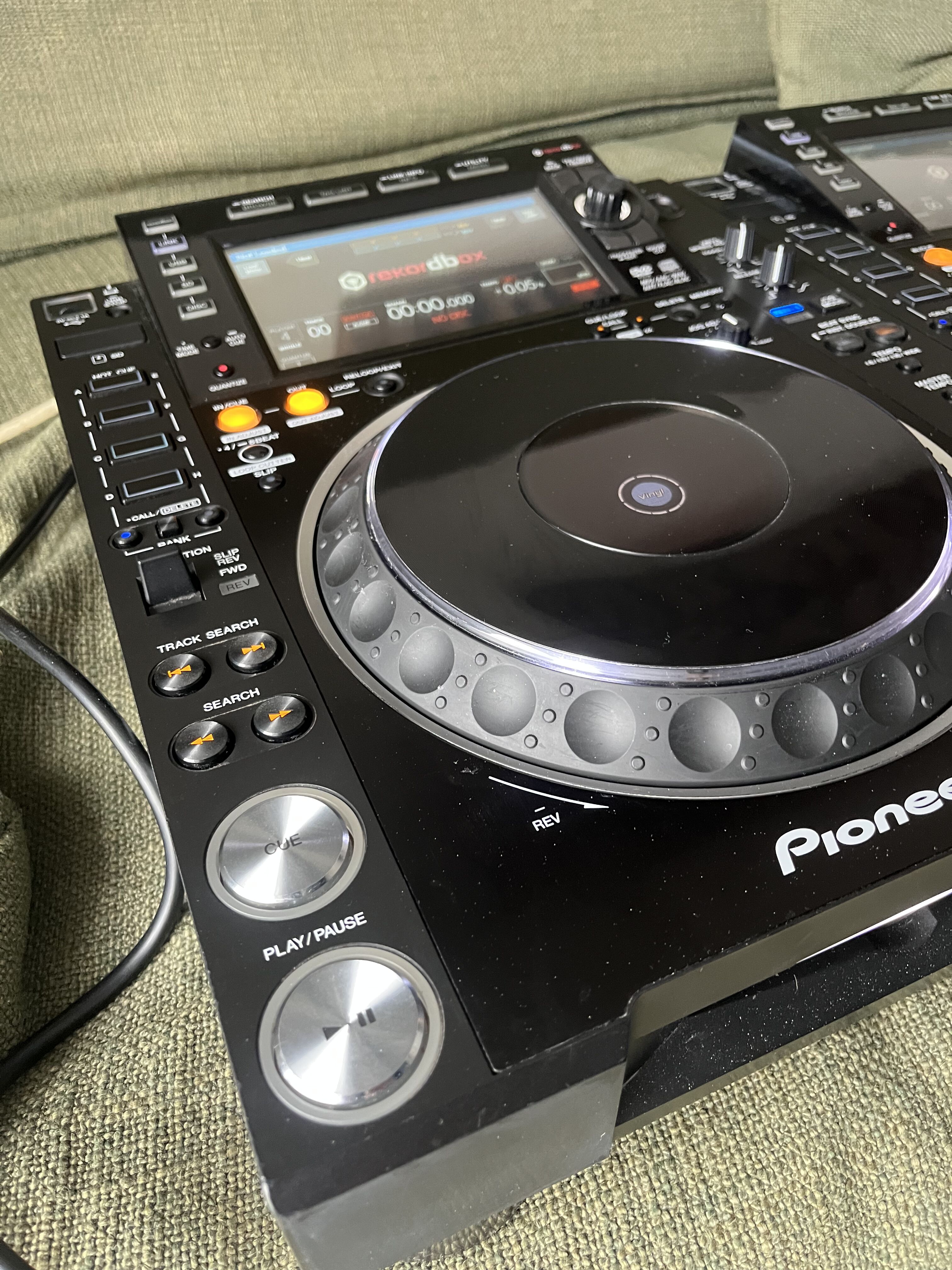 Pioneer CDJ-2000NXS2 (75771)