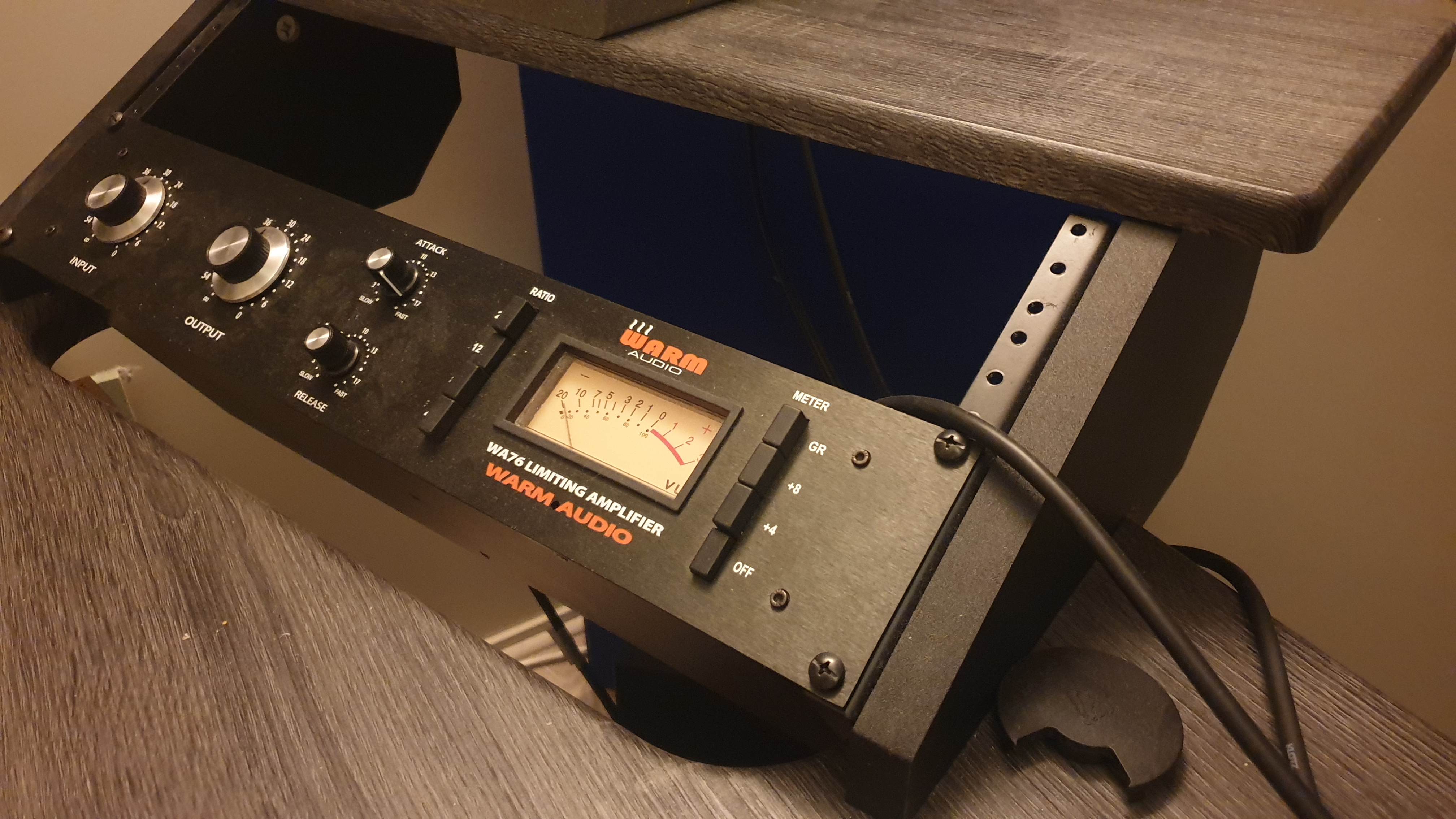 Compresseur Warm Audio WA76