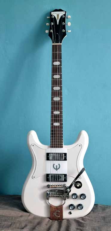 Epiphone Crestwood Custom