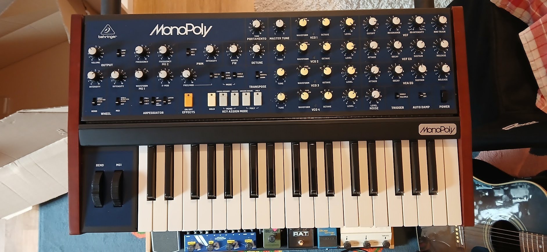 Vends Berhinger MonoPoly