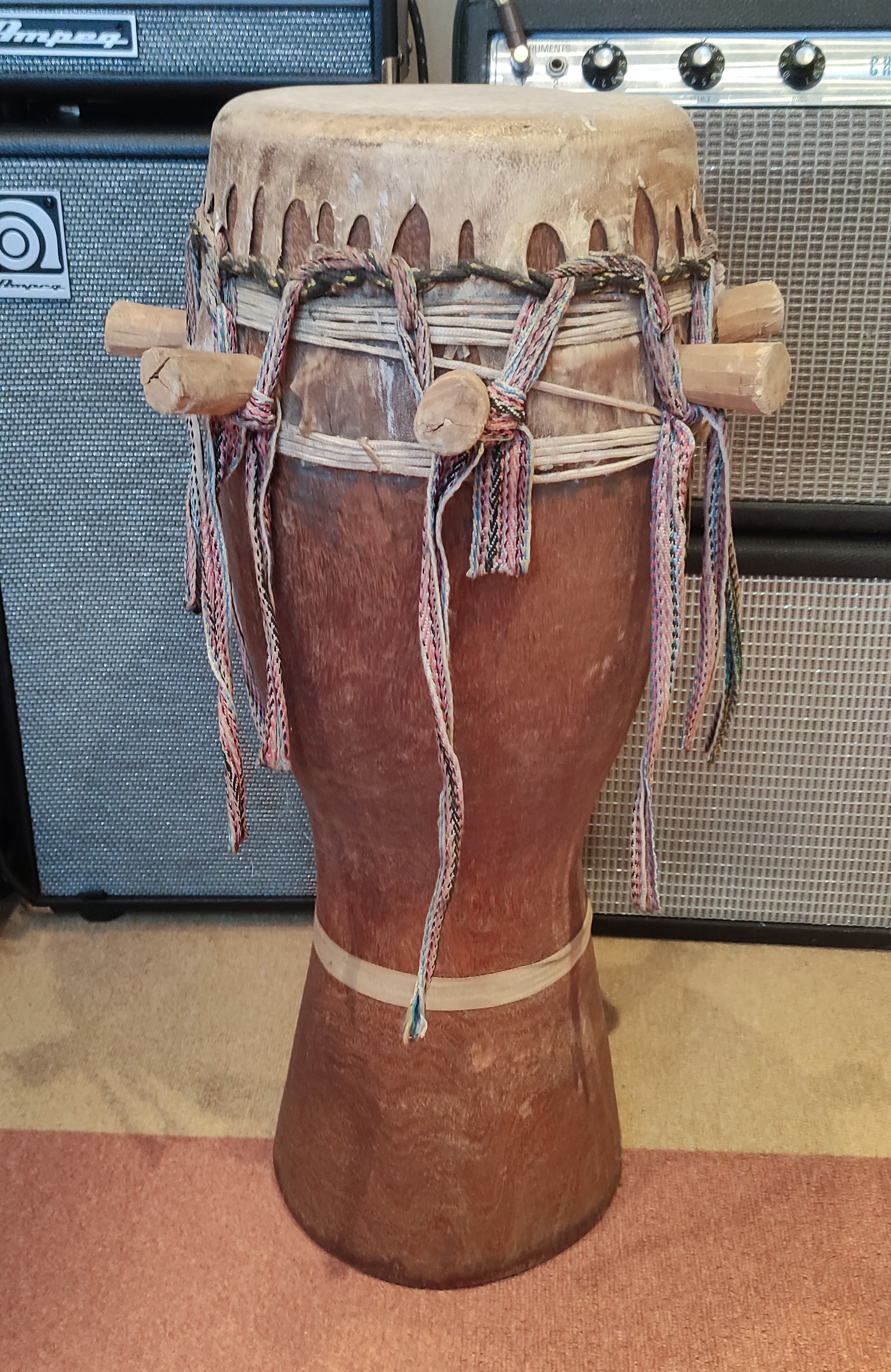 Tambour Sénégalais "Mbeung-mbeung" professionnel authentique (ex Ismael Lo) Uni.