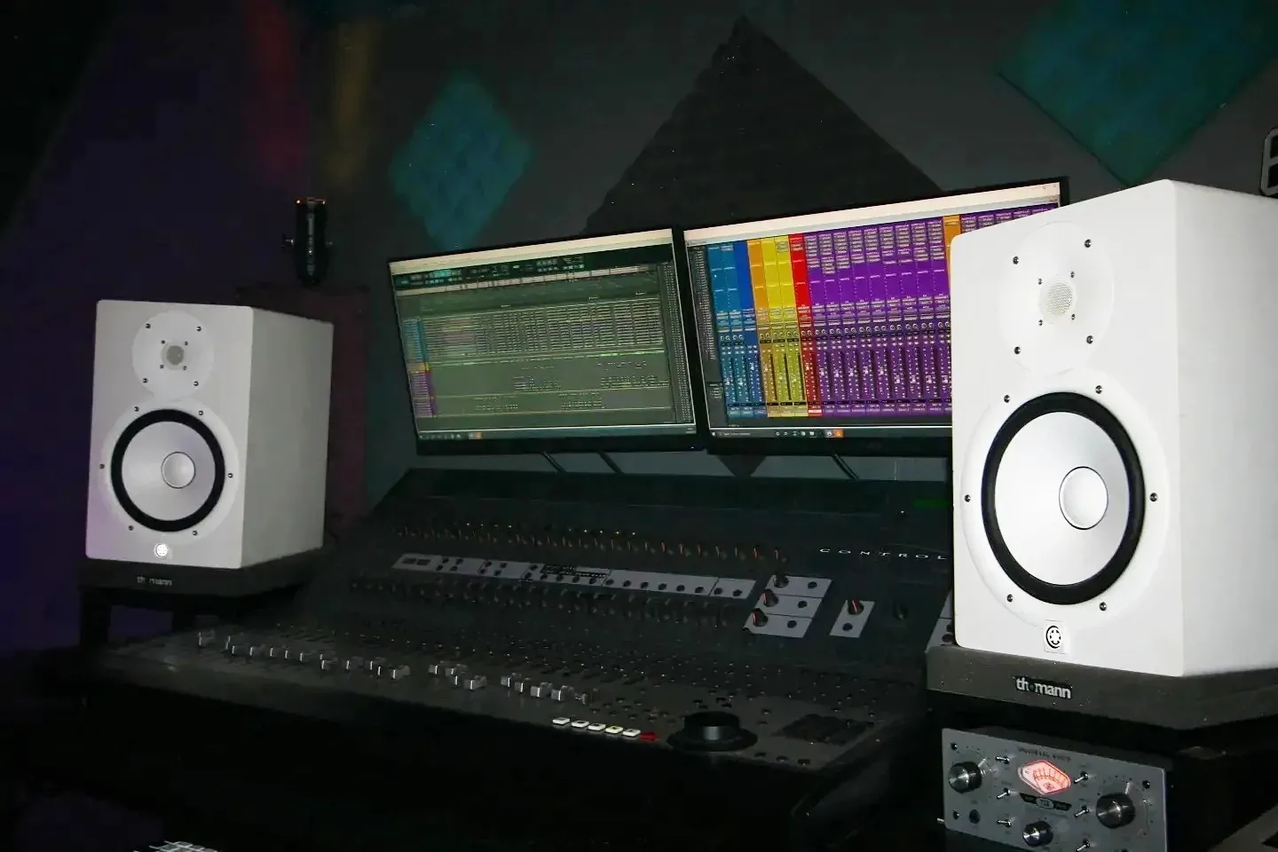 Vends table de mixage Digidesign Control 24