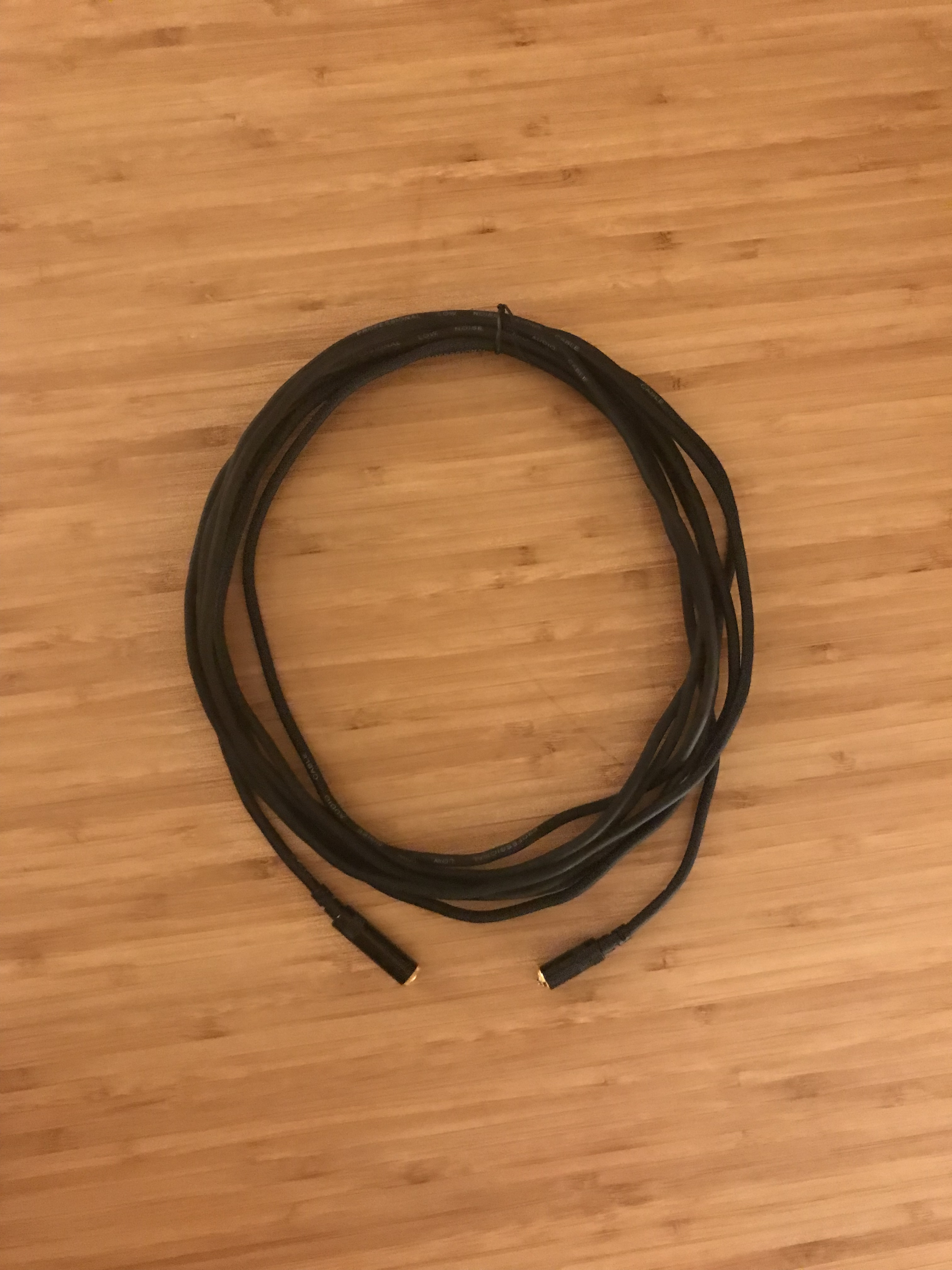 Rallonge mini-jack (5 m) - câble Cordial CFS 5 WY