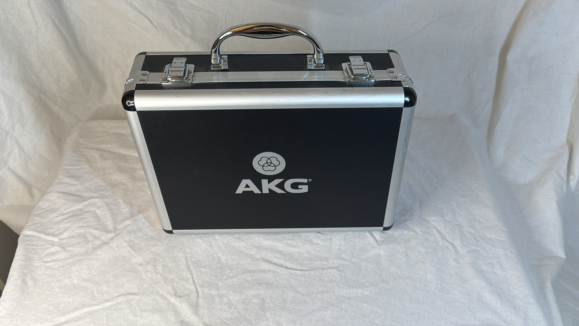 AKG C214 quasi neuf