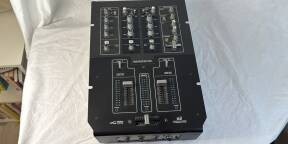 Mackie D2 table de scratch