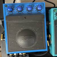 Vends Tremolo George Dennis GD220