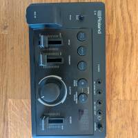 Roland E-4 comme neuf