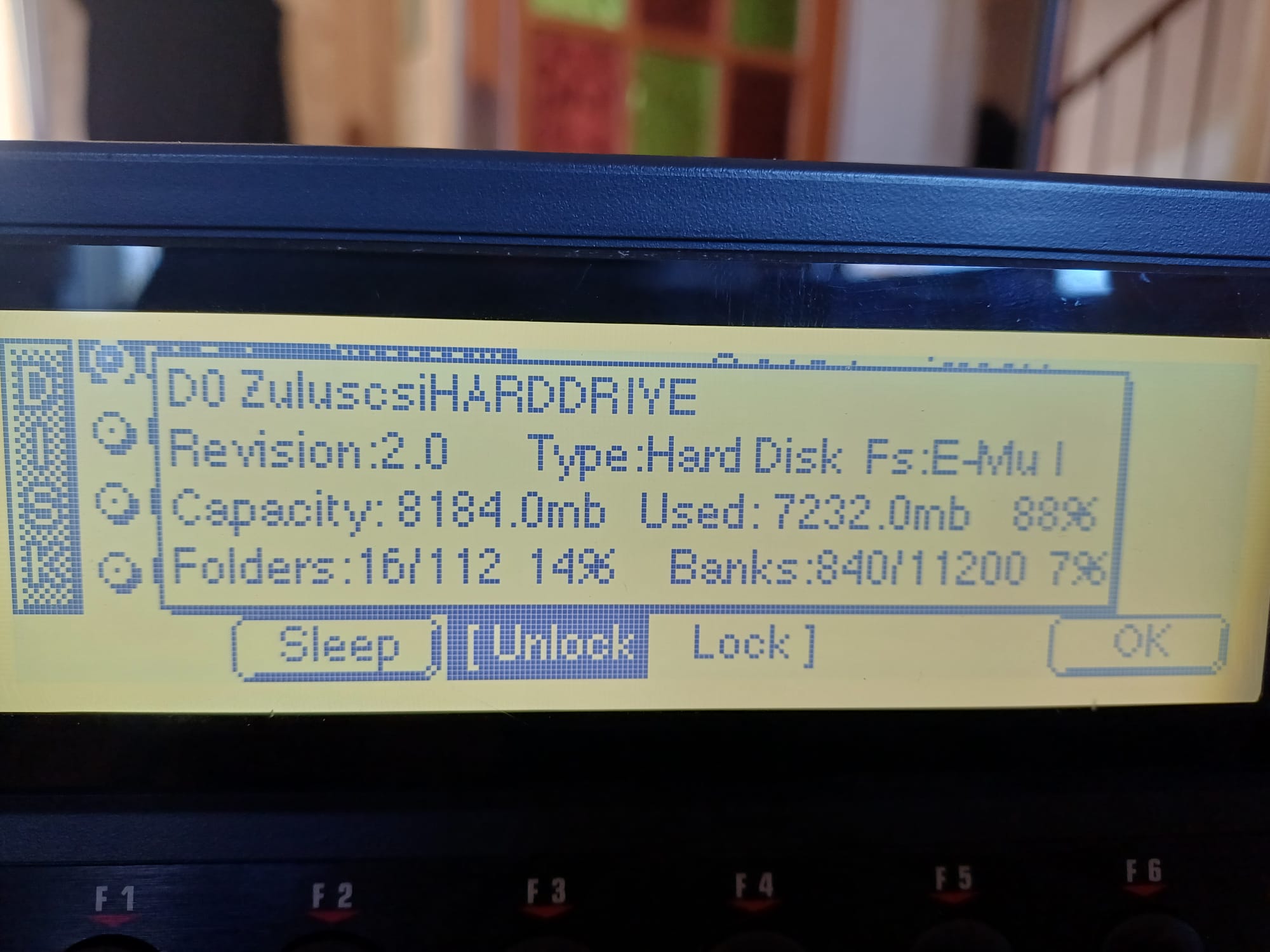 E-mu E6400 Classic / SCSI zulu / EOS 4.62 / 128MB Ram