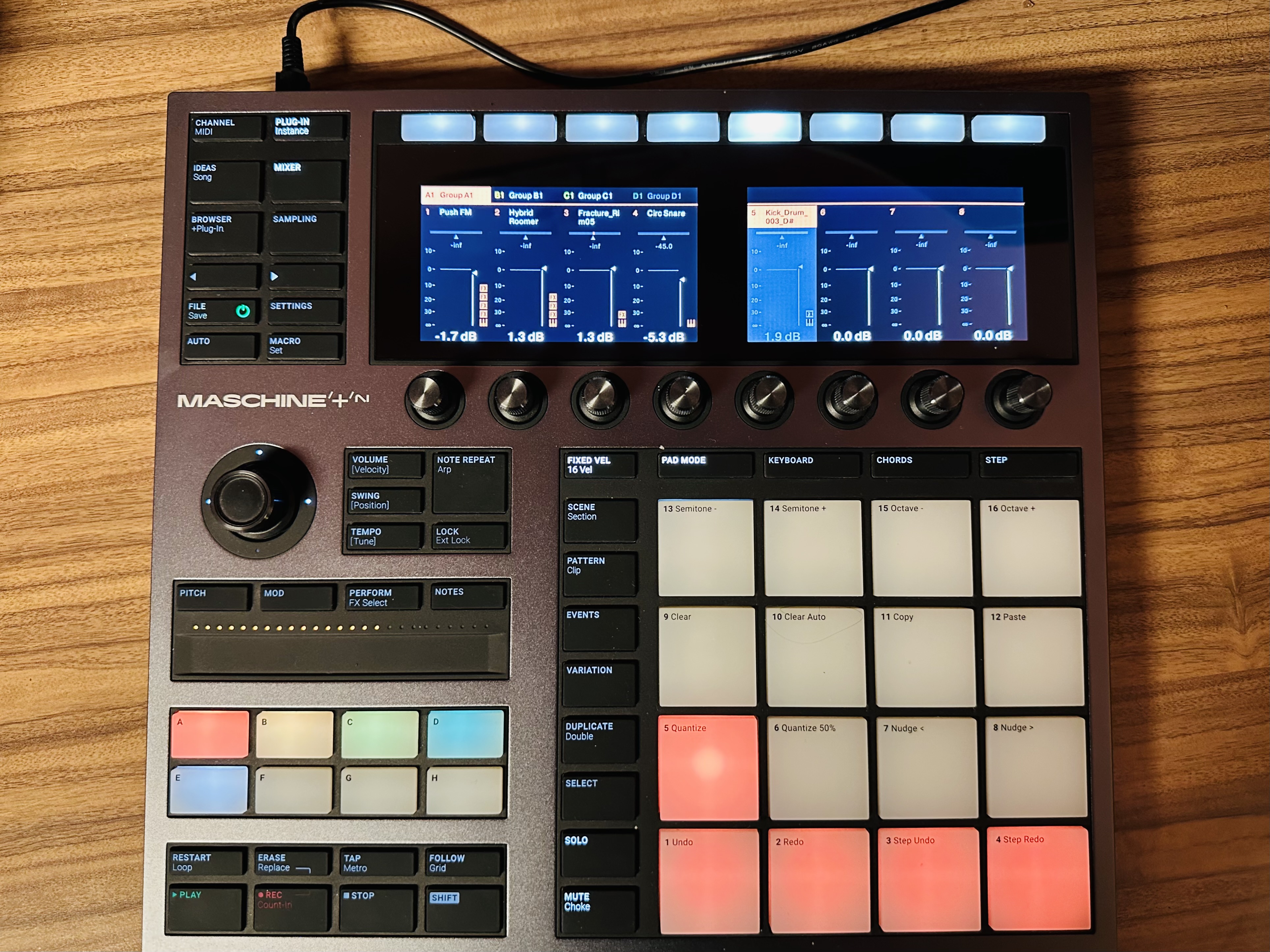 Native Instruments Maschine+ (19769)