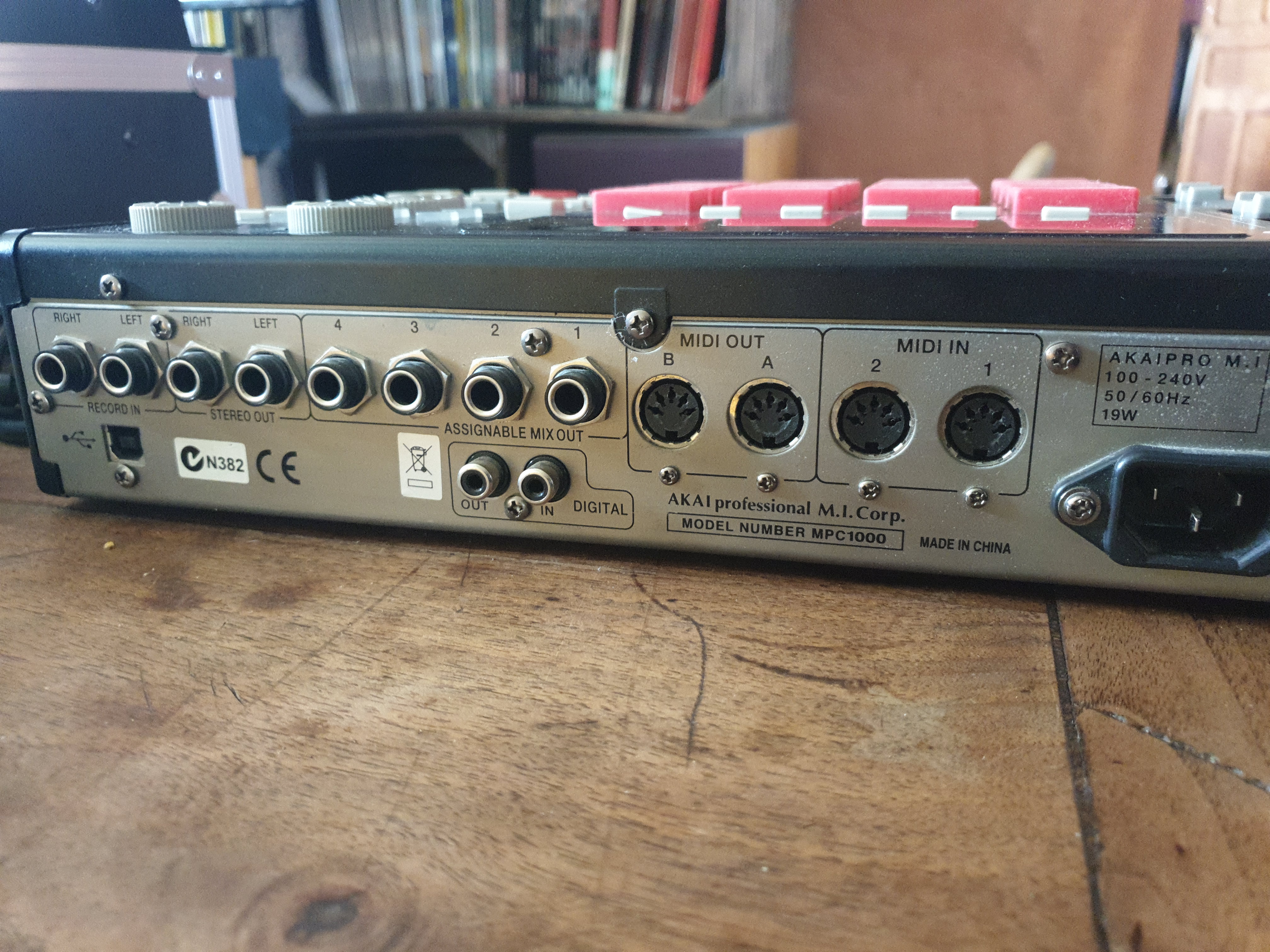 Akai Professional MPC1000 Black (57727)
