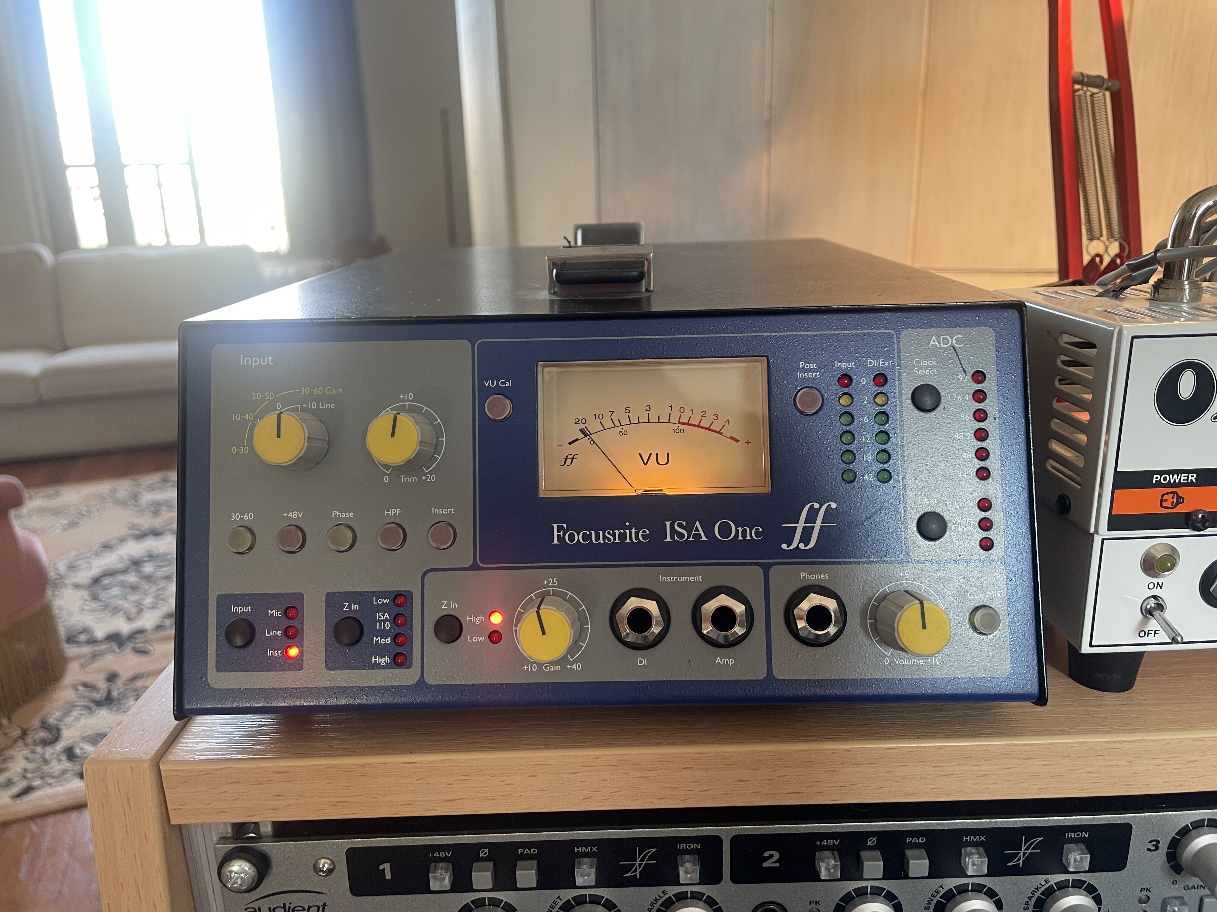 Focusrite Isa One très bon état.