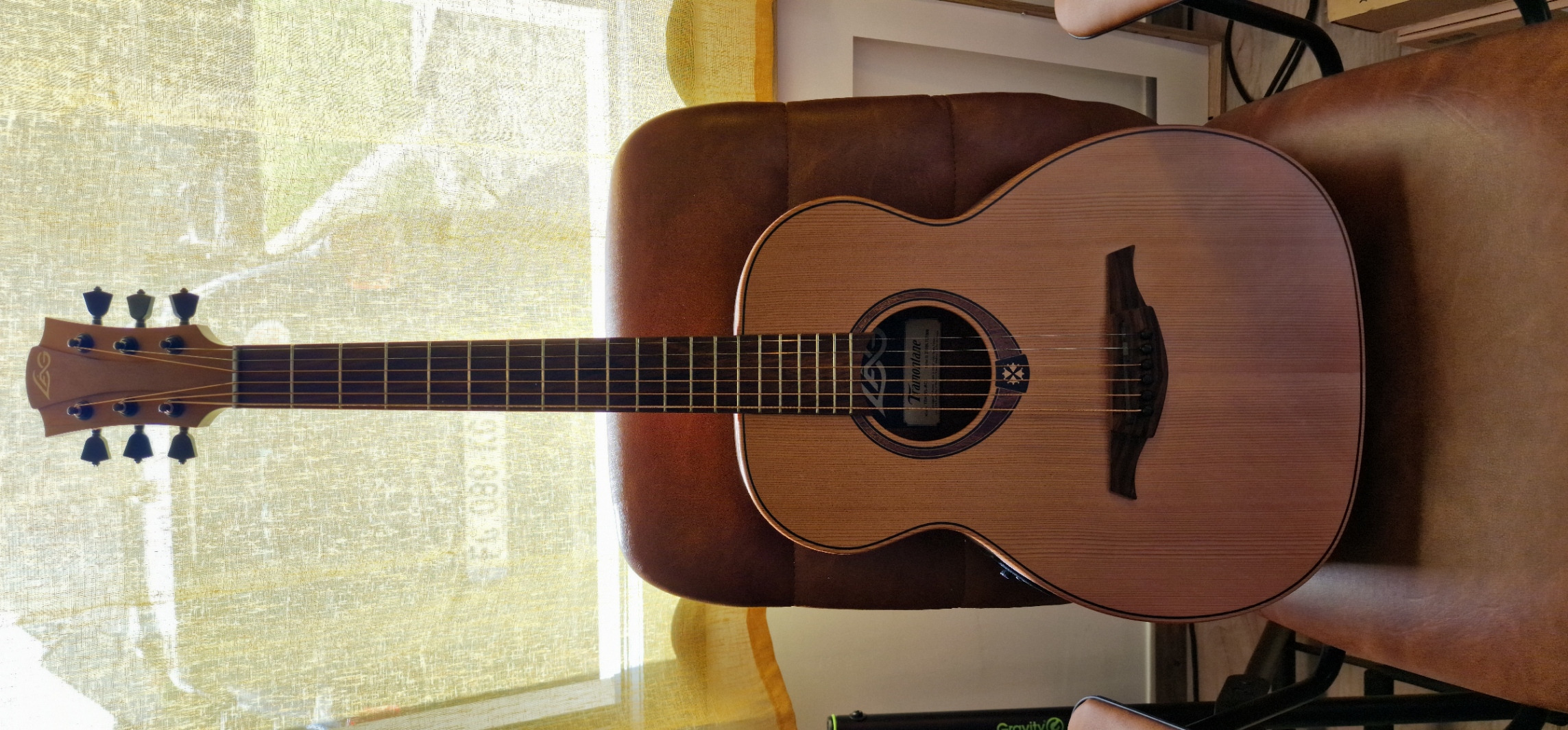 Guitare Lâg Travel-RCE