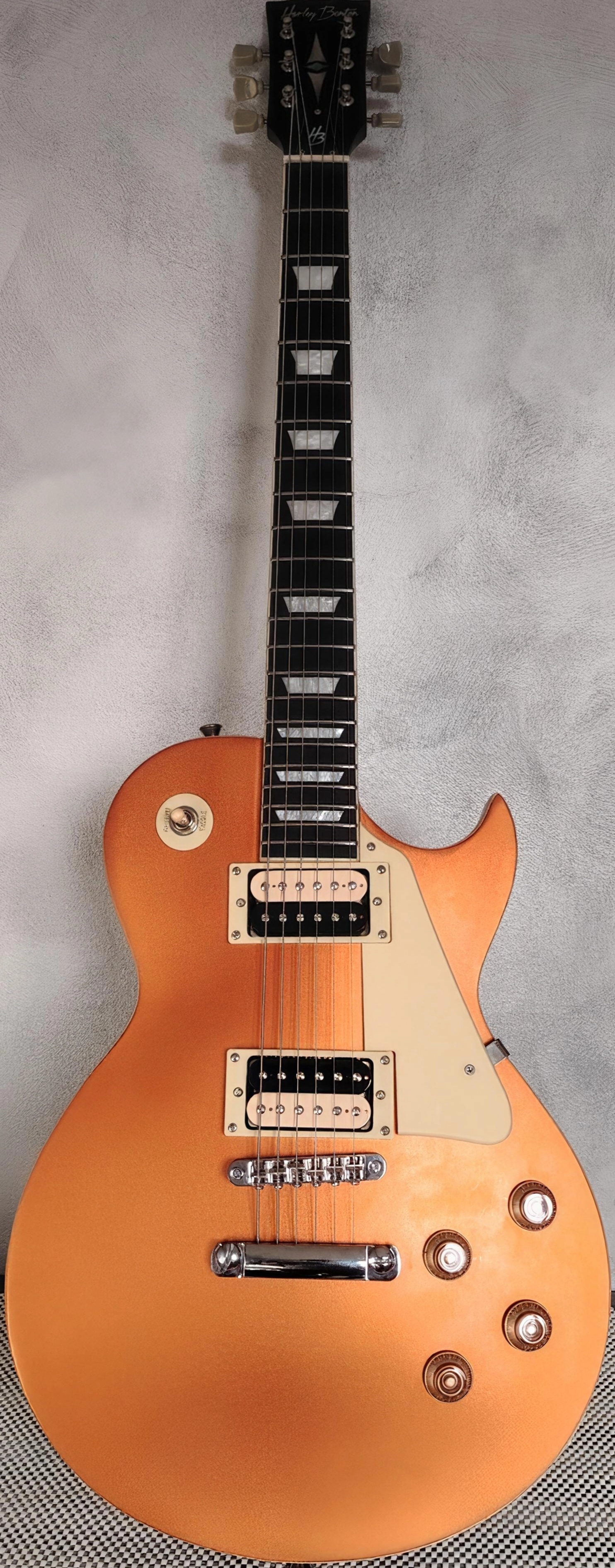 Harley benton type lespaul "gold top" 