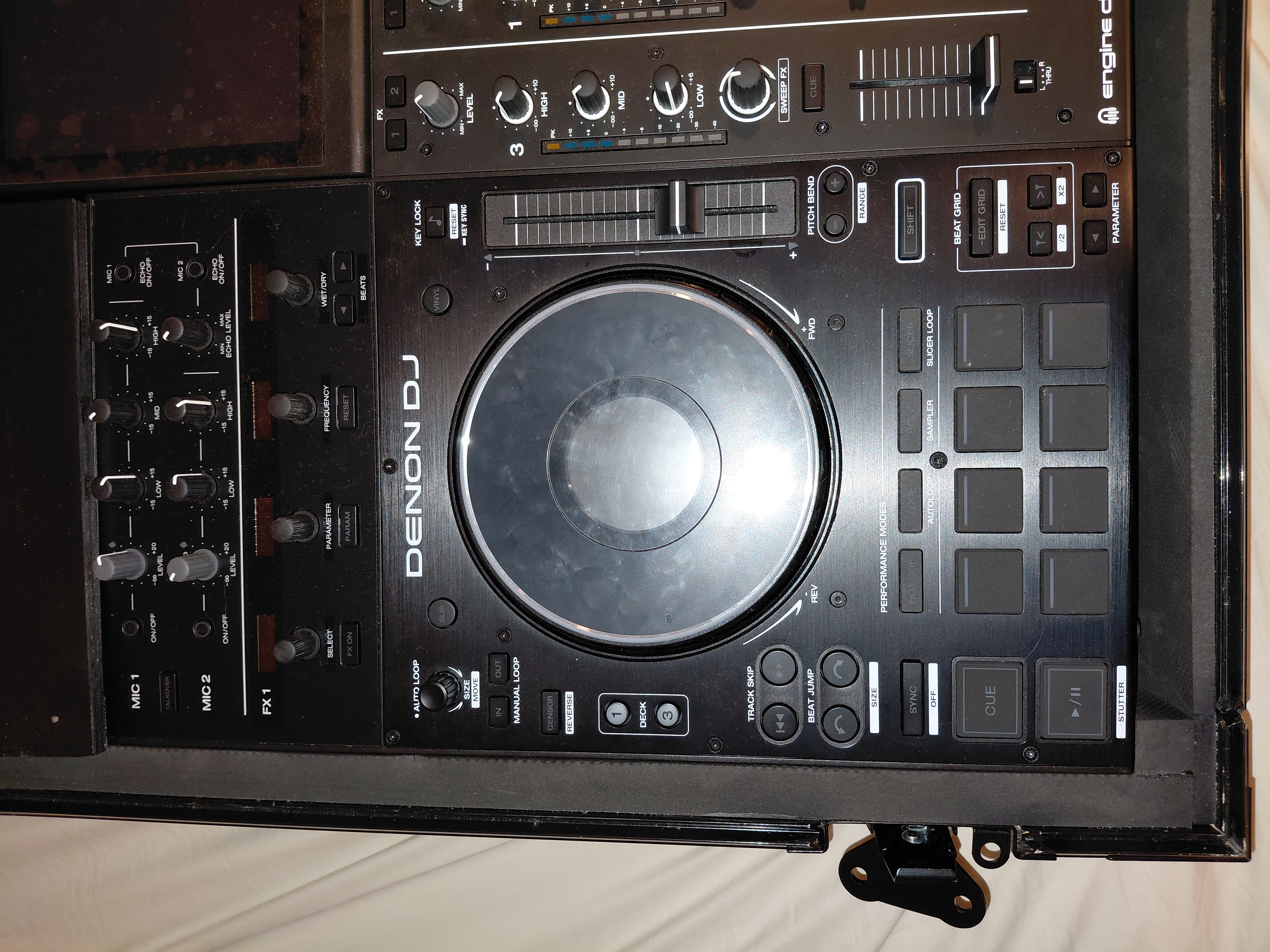 Denon DJ Prime 4+ (46831)
