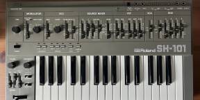 Vends SH-101 | Roland