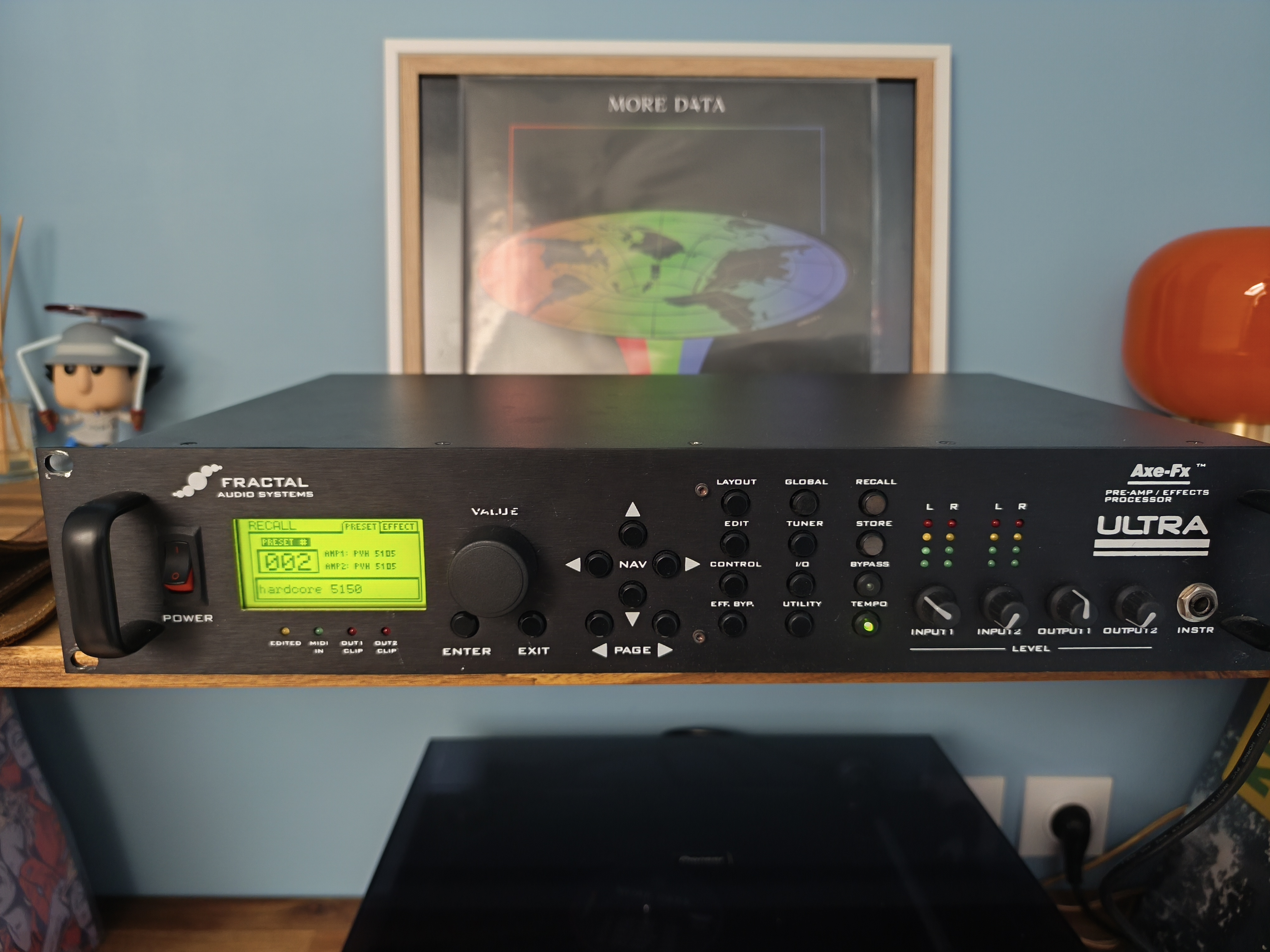 Processeur guitare Fractal Audio Axe-Fx Ultra + fly case rack Thoman