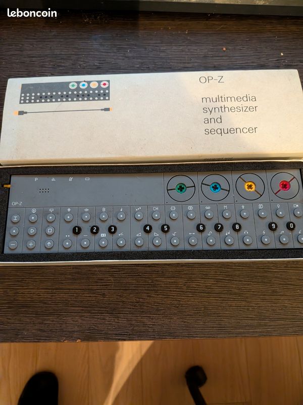 Vends Teenage Engineering OP-Z