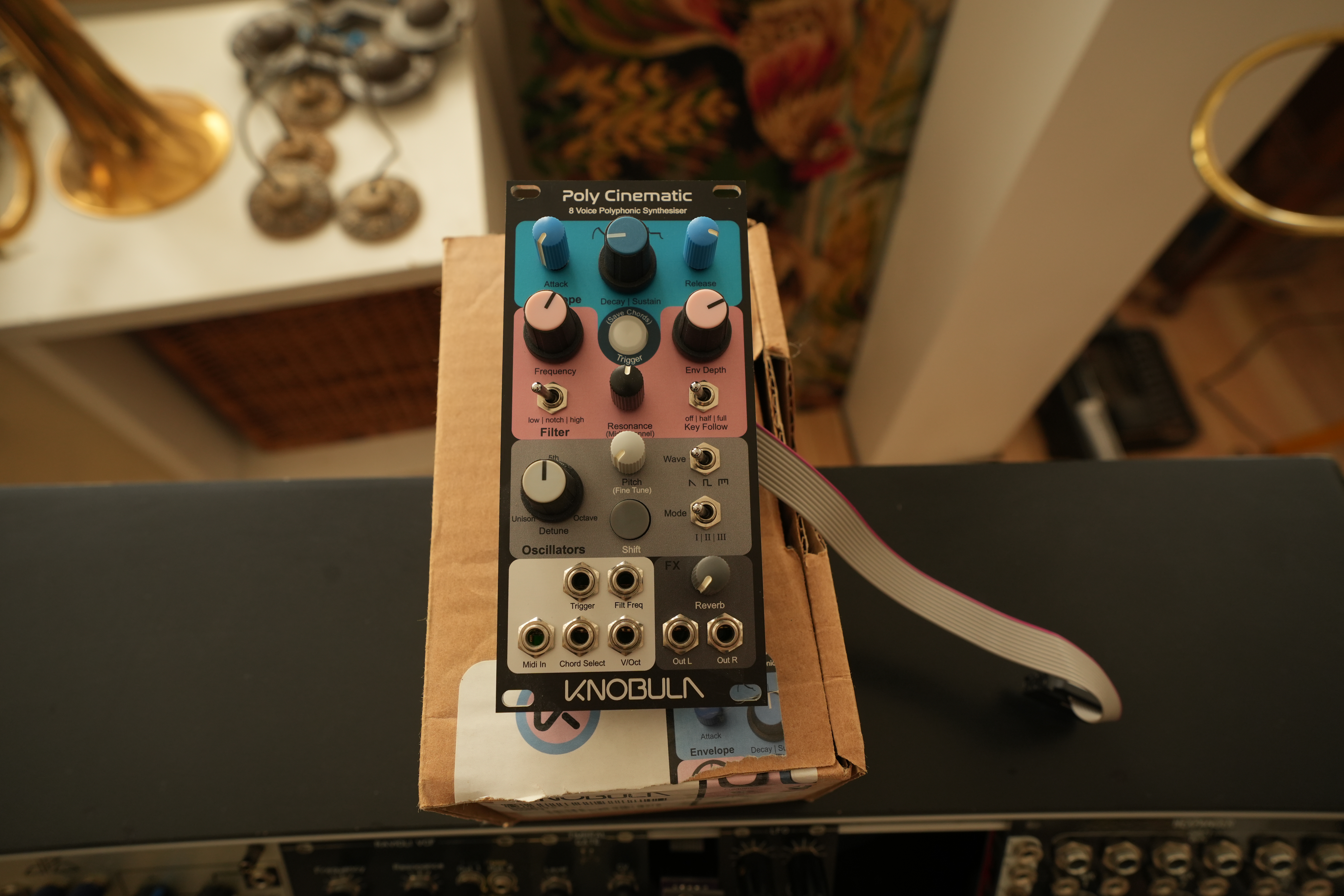 Knobula Poly Cinematic – Module Eurorack polyphonique – Excellent état