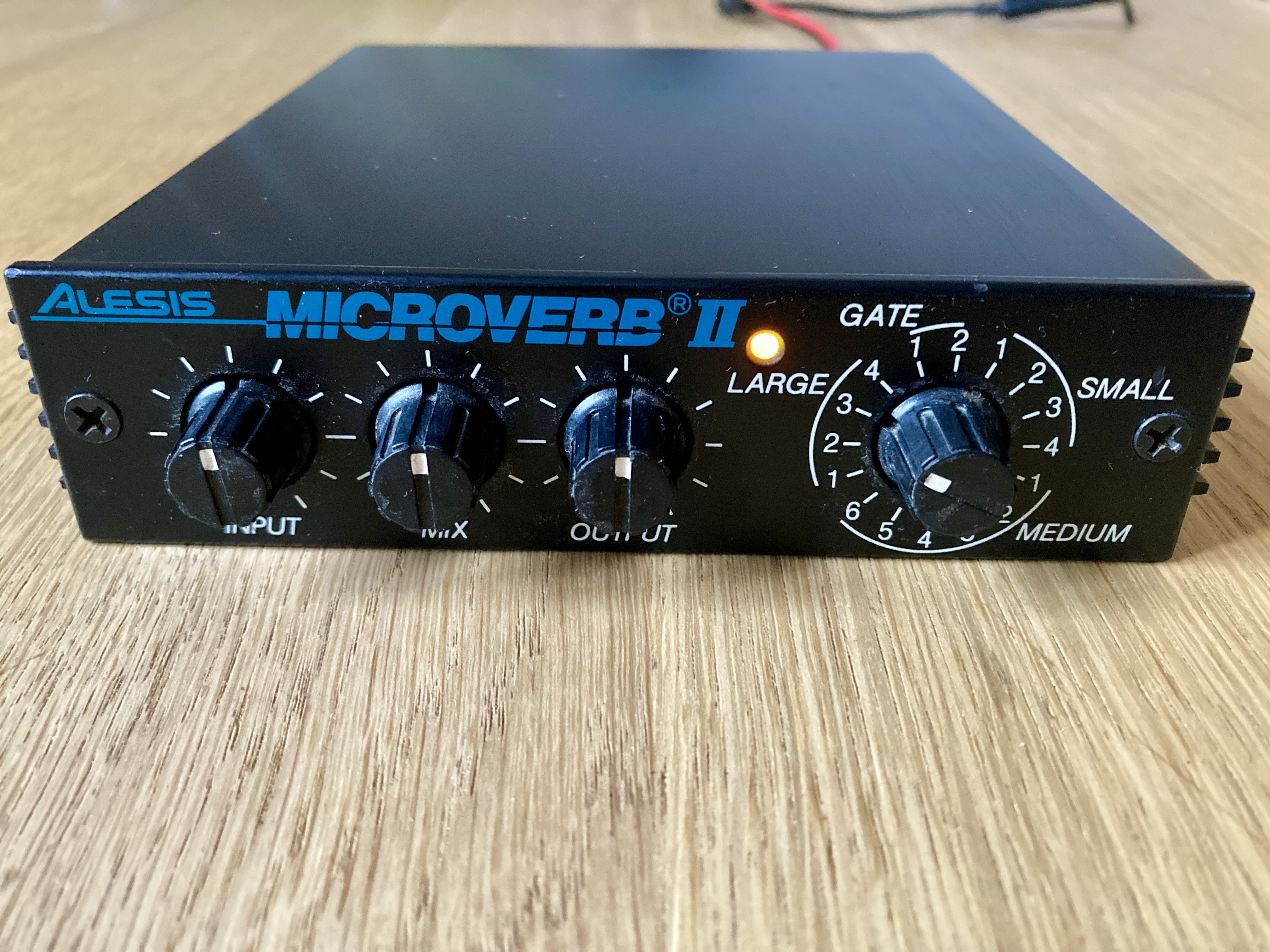 Alesis Microverb II avec alim neuve
