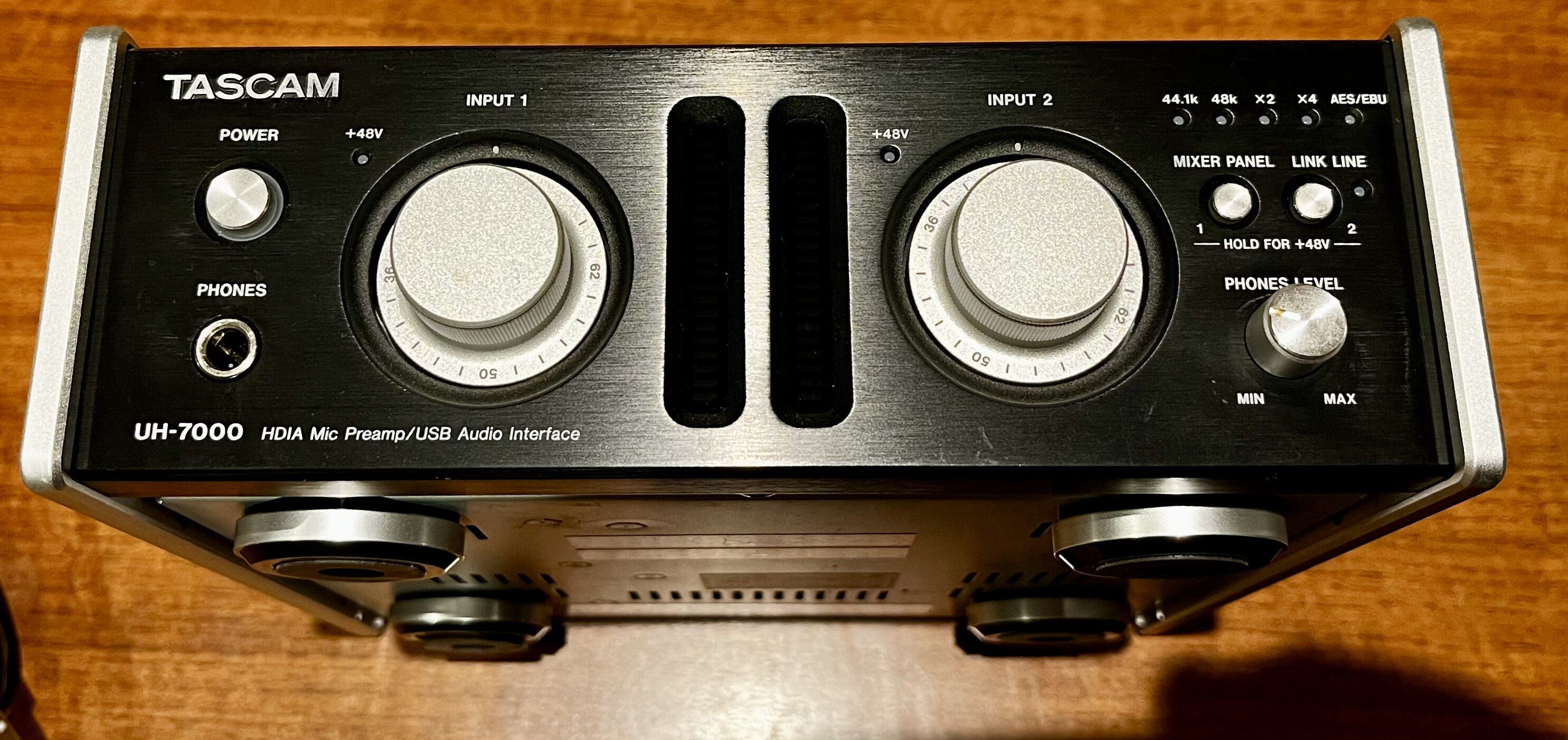 Tascam UH-7000 (71185)