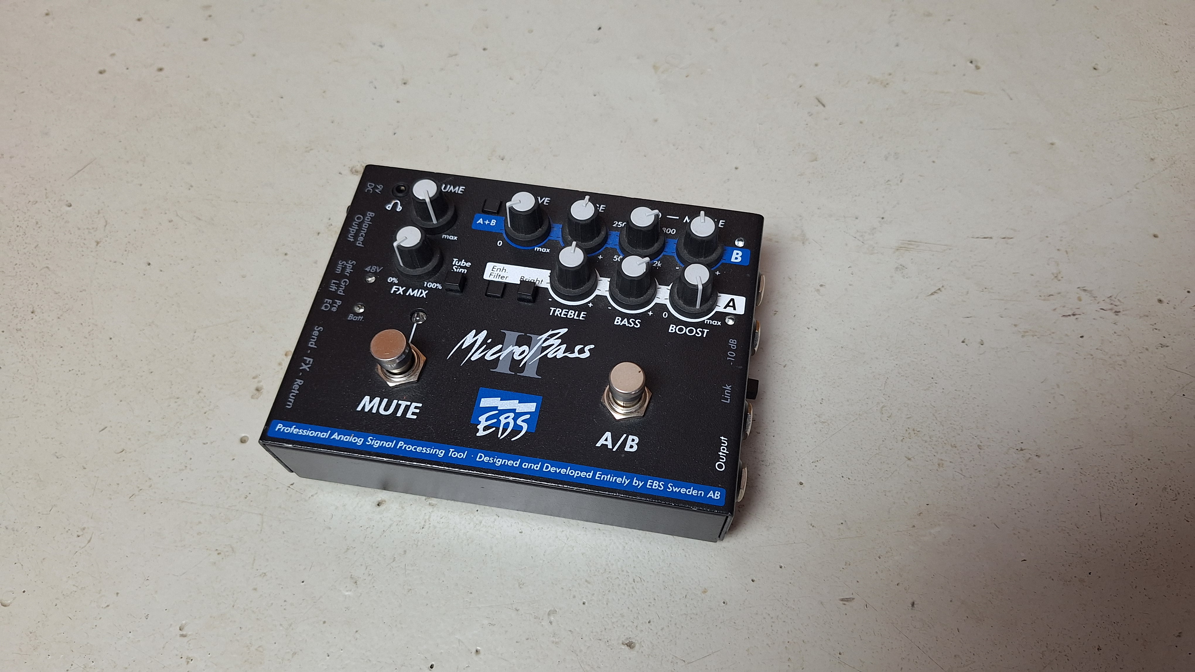 Vends preamp DI bass EBS Microbass 2