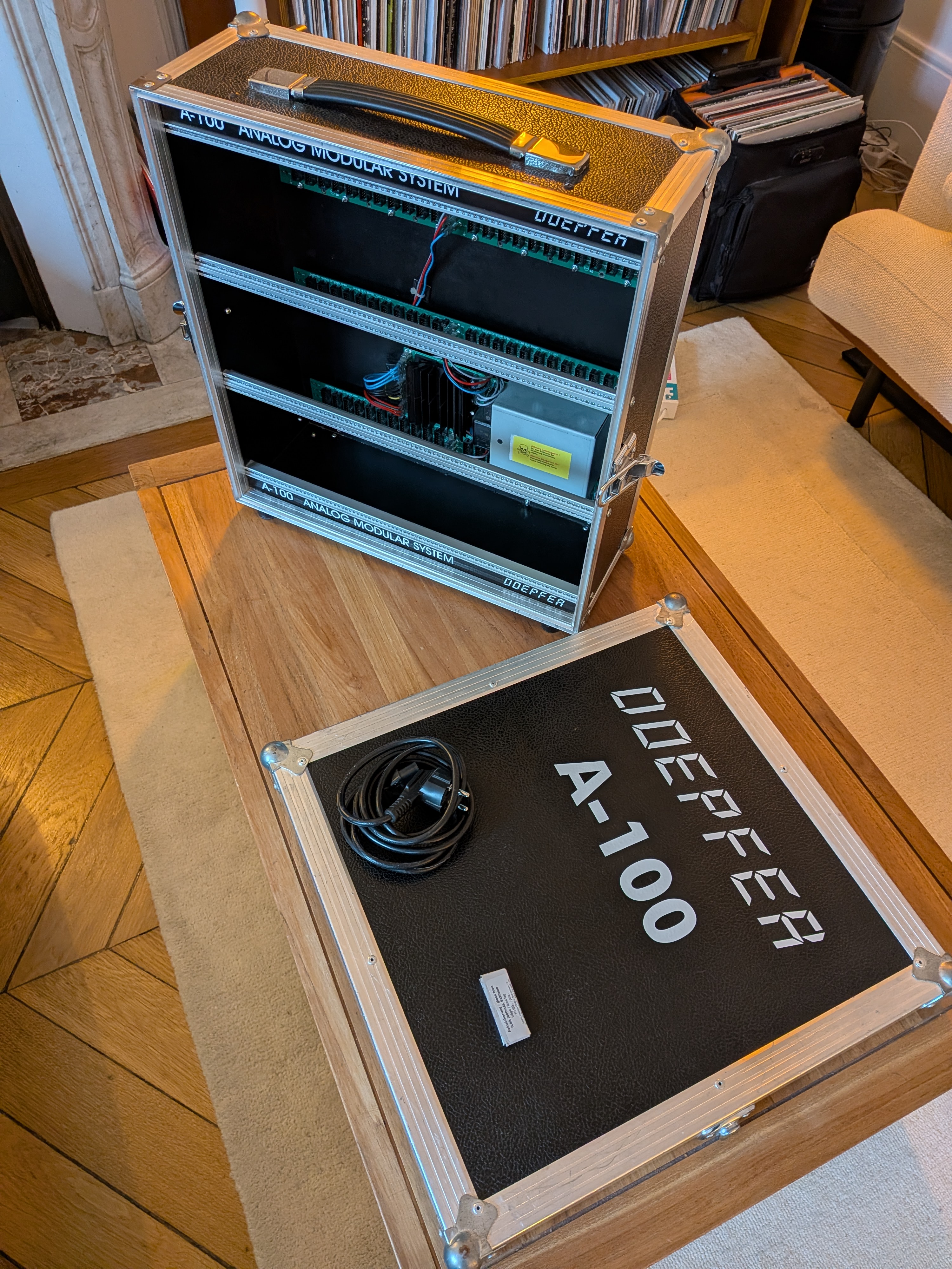 Vends Doepfer A-100 P9 PSU-3 en très bon état