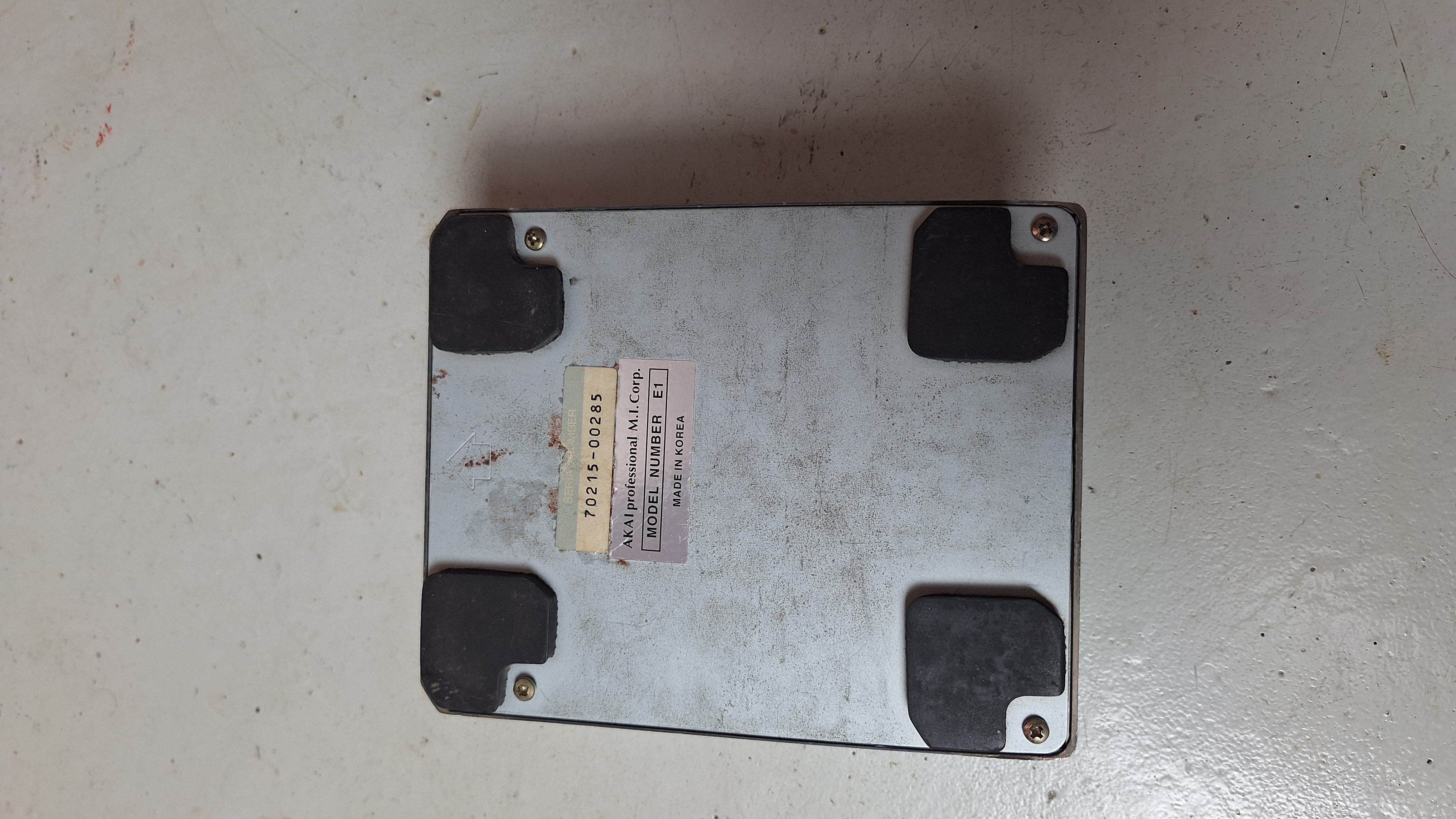 Akai Professional Head Rush E1 (44905)