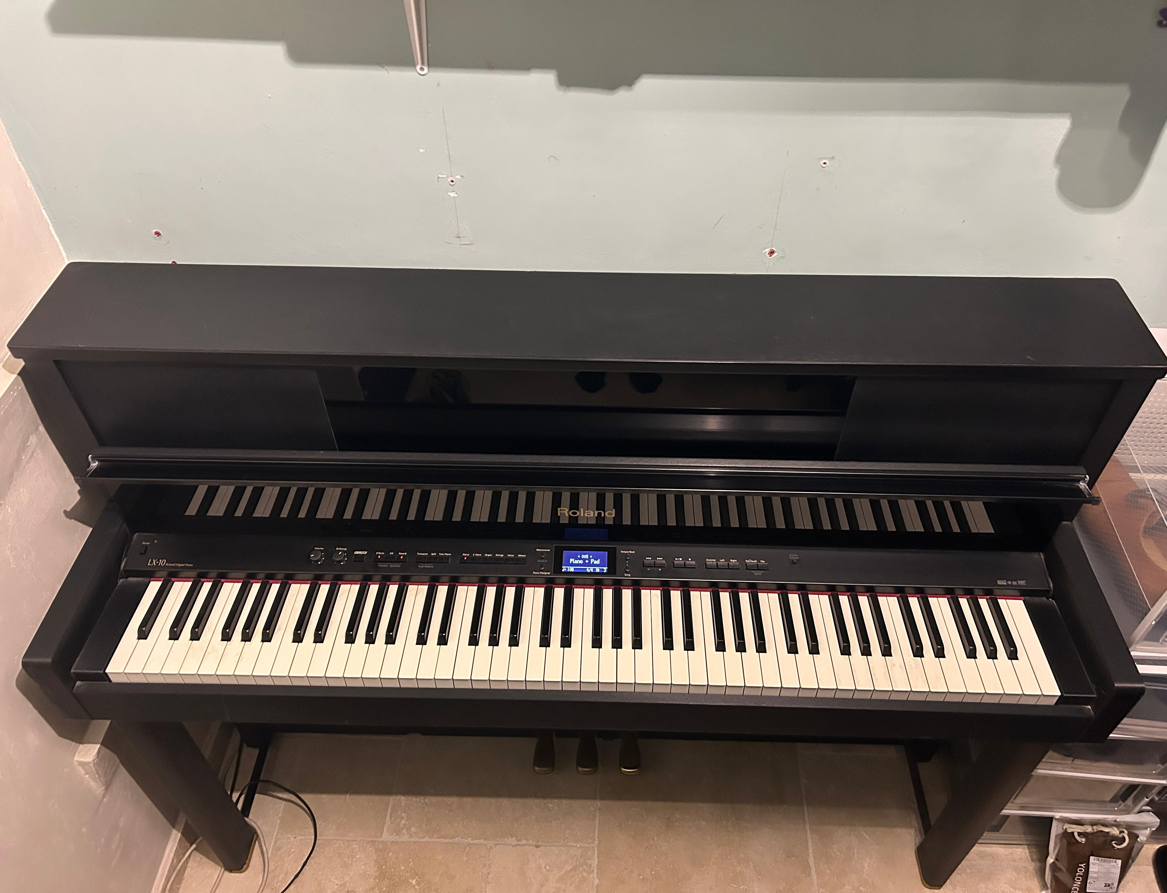 Piano numérique Roland LX-10 